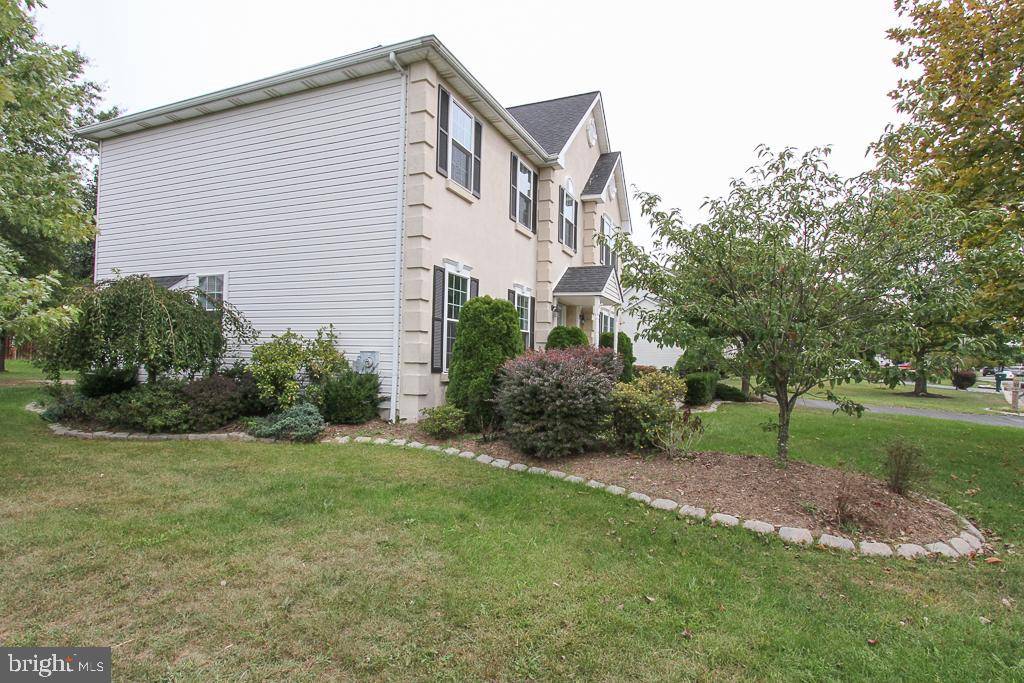 Gilbertsville, PA 19525,25 WALTER DR