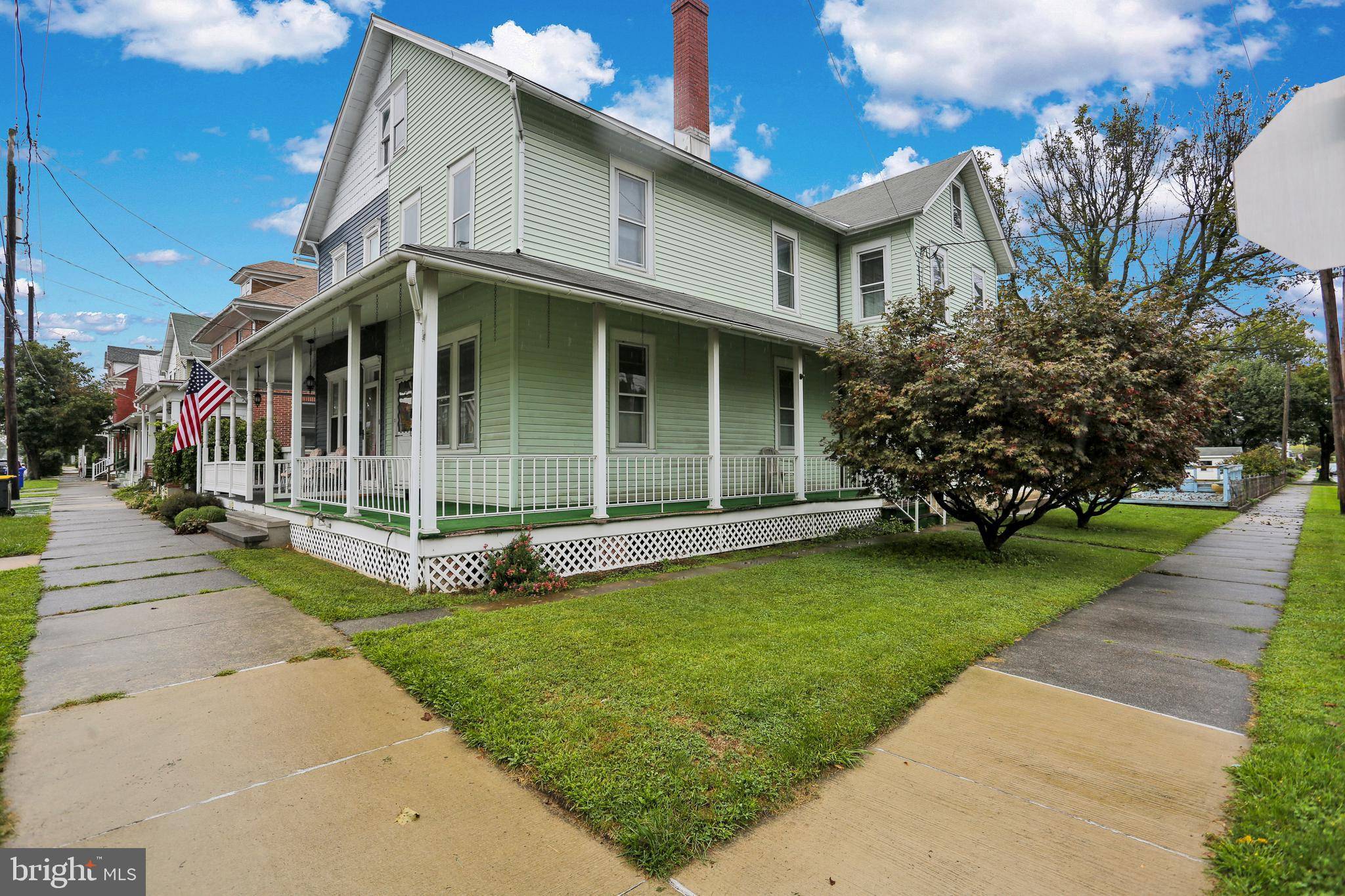 Robesonia, PA 19551,143 E PENN AVE