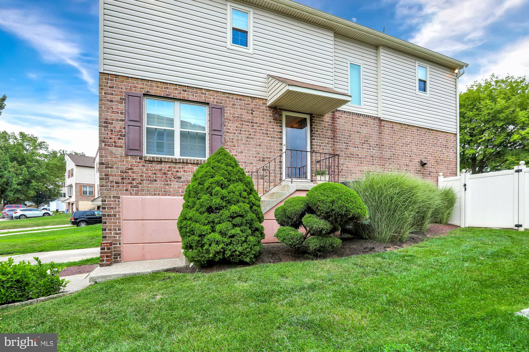 Bensalem, PA 19020,5211 CRAVEN CT