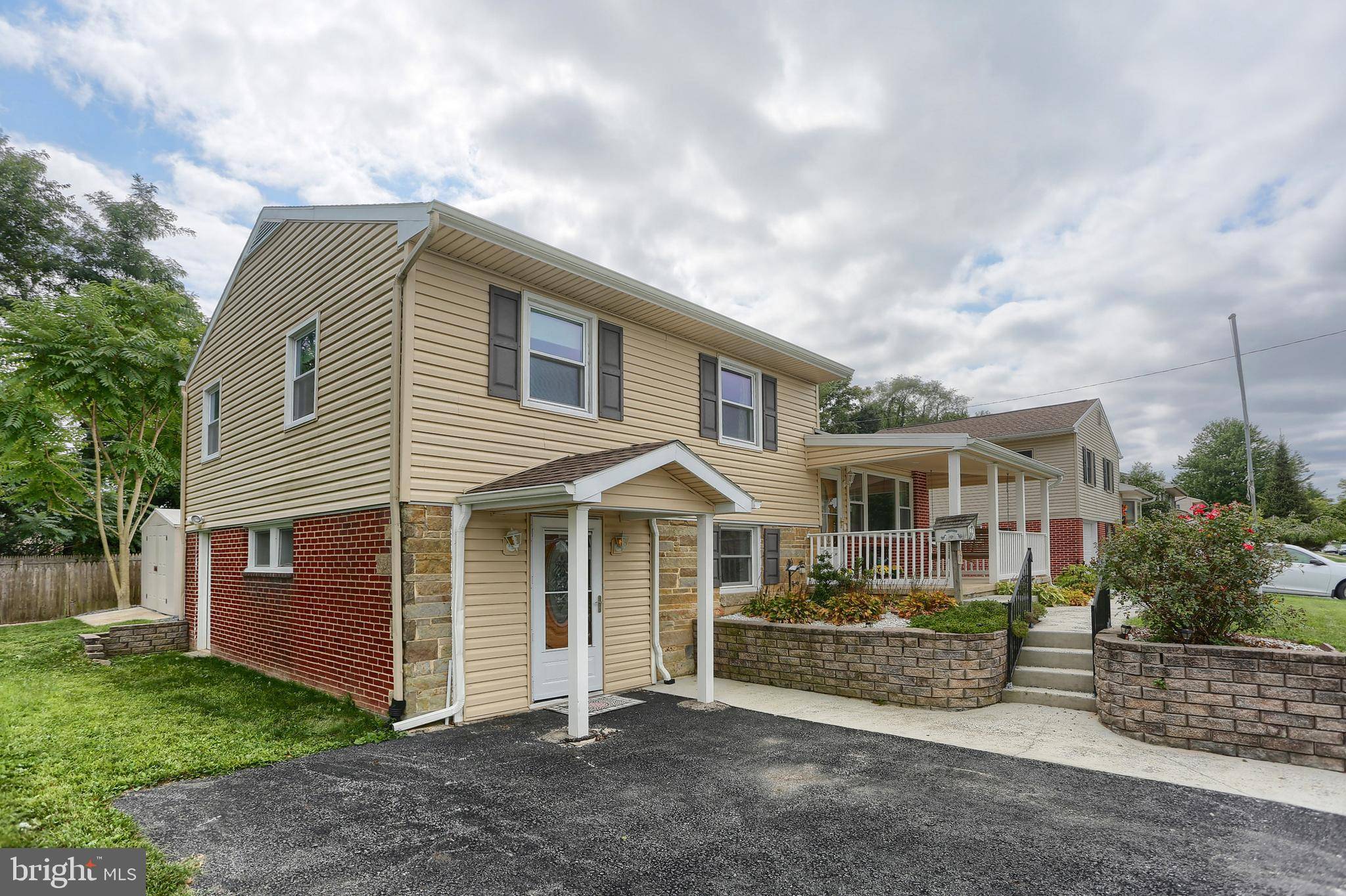 Enola, PA 17025,12 LOUIS LN