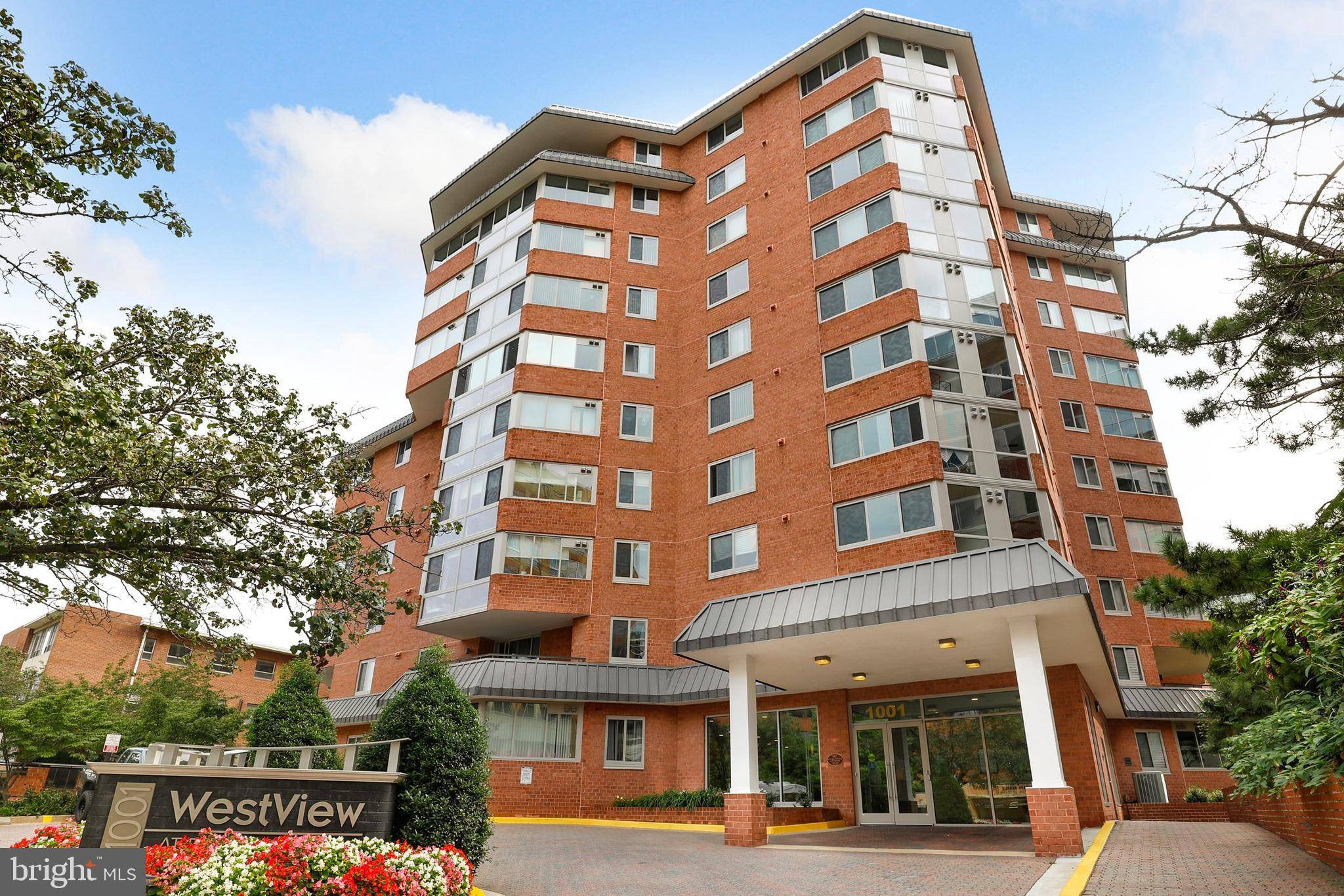 Arlington, VA 22201,1024 N UTAH ST #121