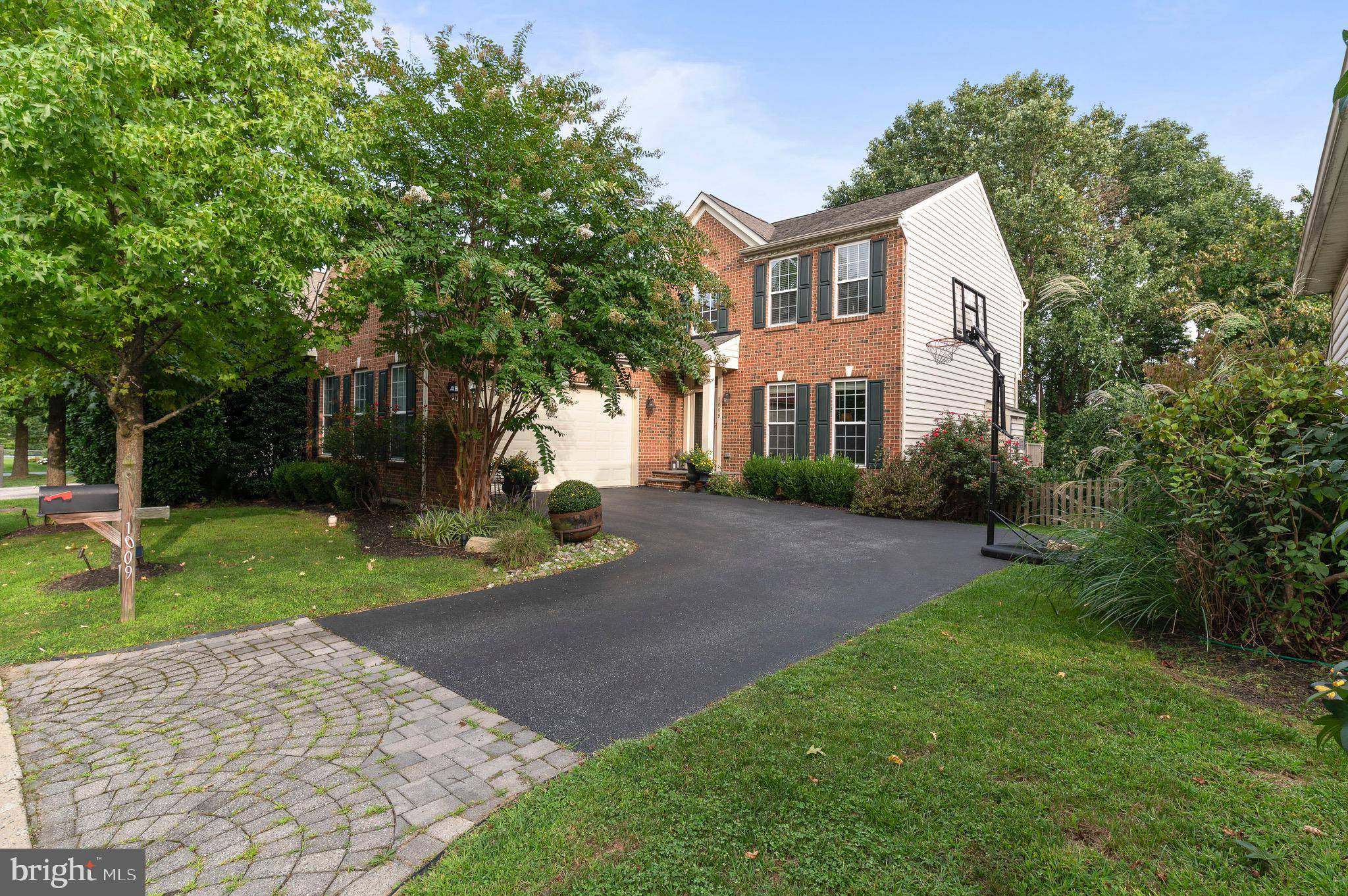 Newtown Square, PA 19073,1009 ARBOR WAY