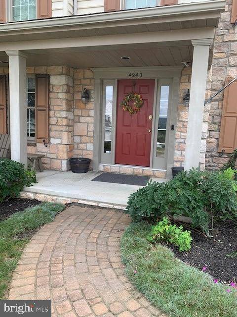 York, PA 17402,4240 ORCHARD HILLS DR