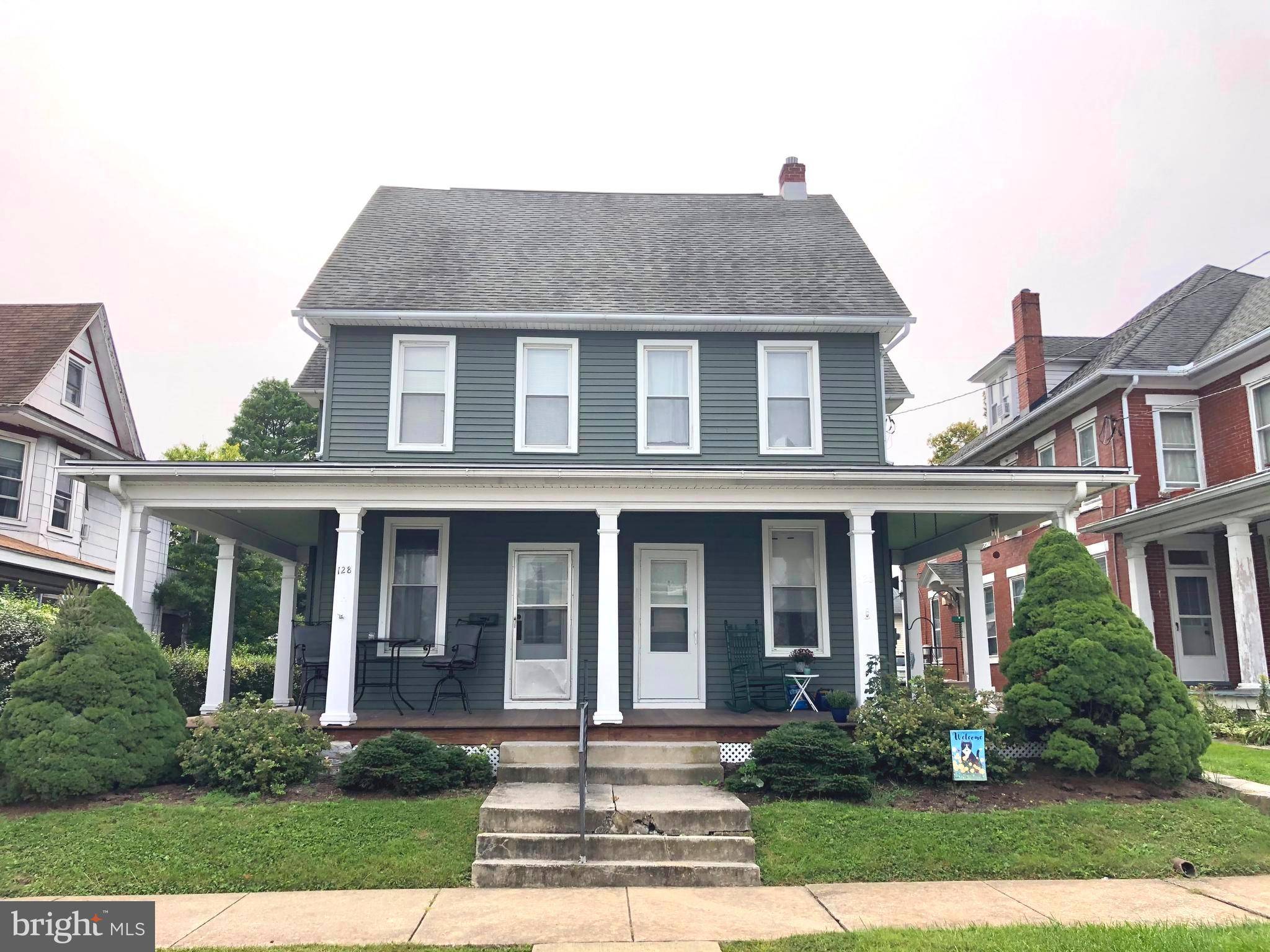 Palmyra, PA 17078,126-128 E MAPLE ST