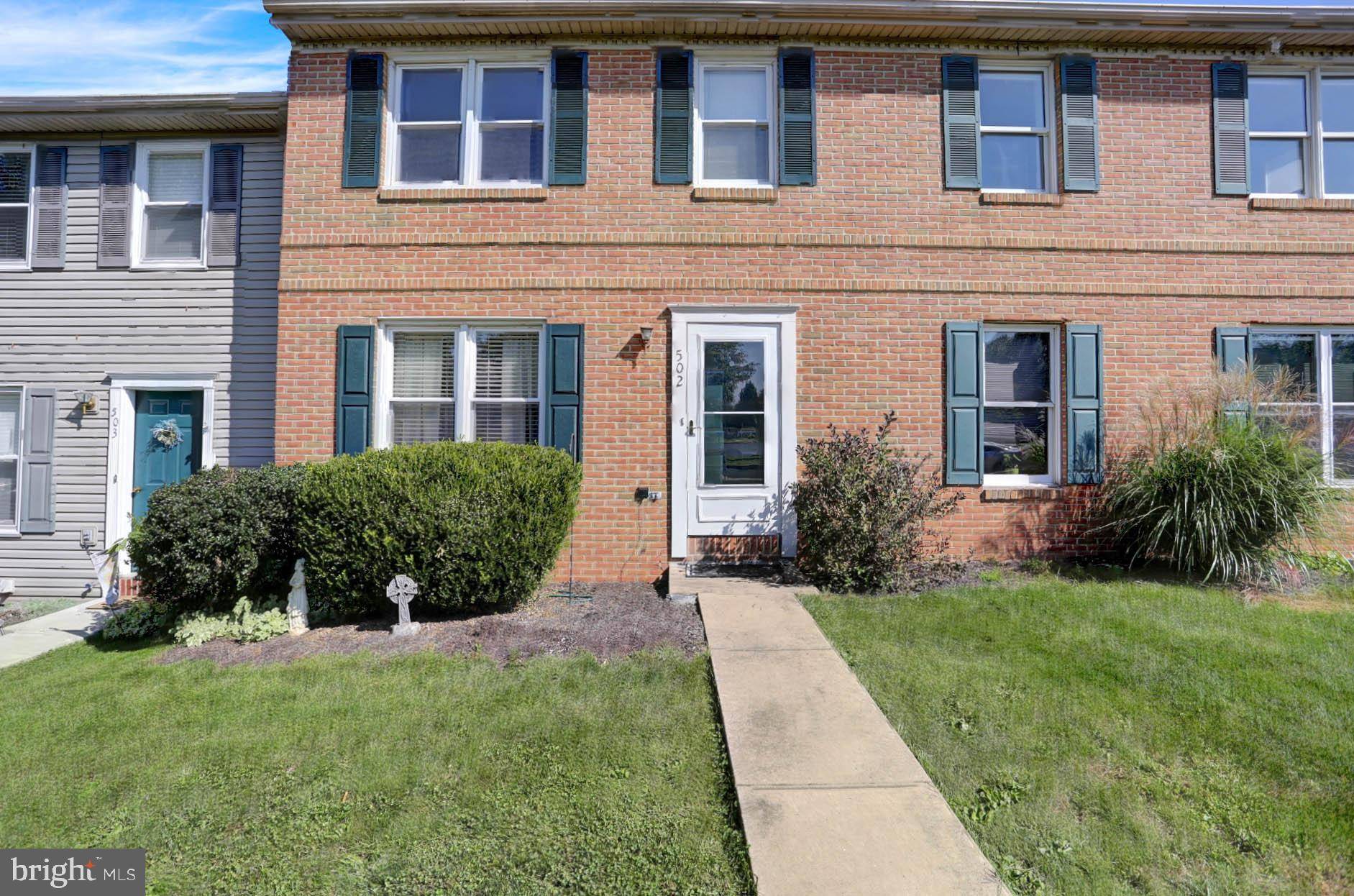 Stevens, PA 17578,502 STONECREST CT