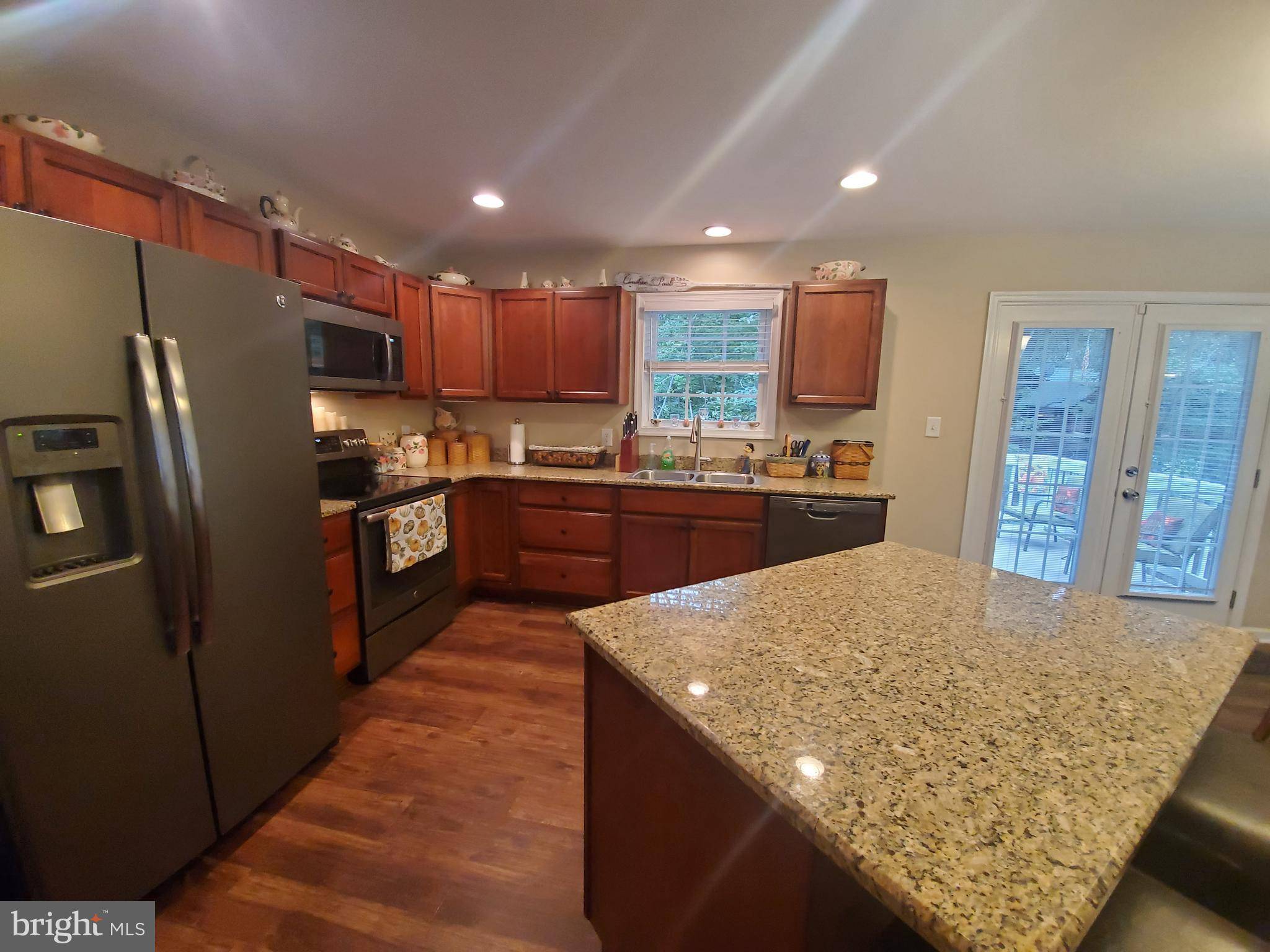 Harpers Ferry, WV 25425,62 ROBIN LN