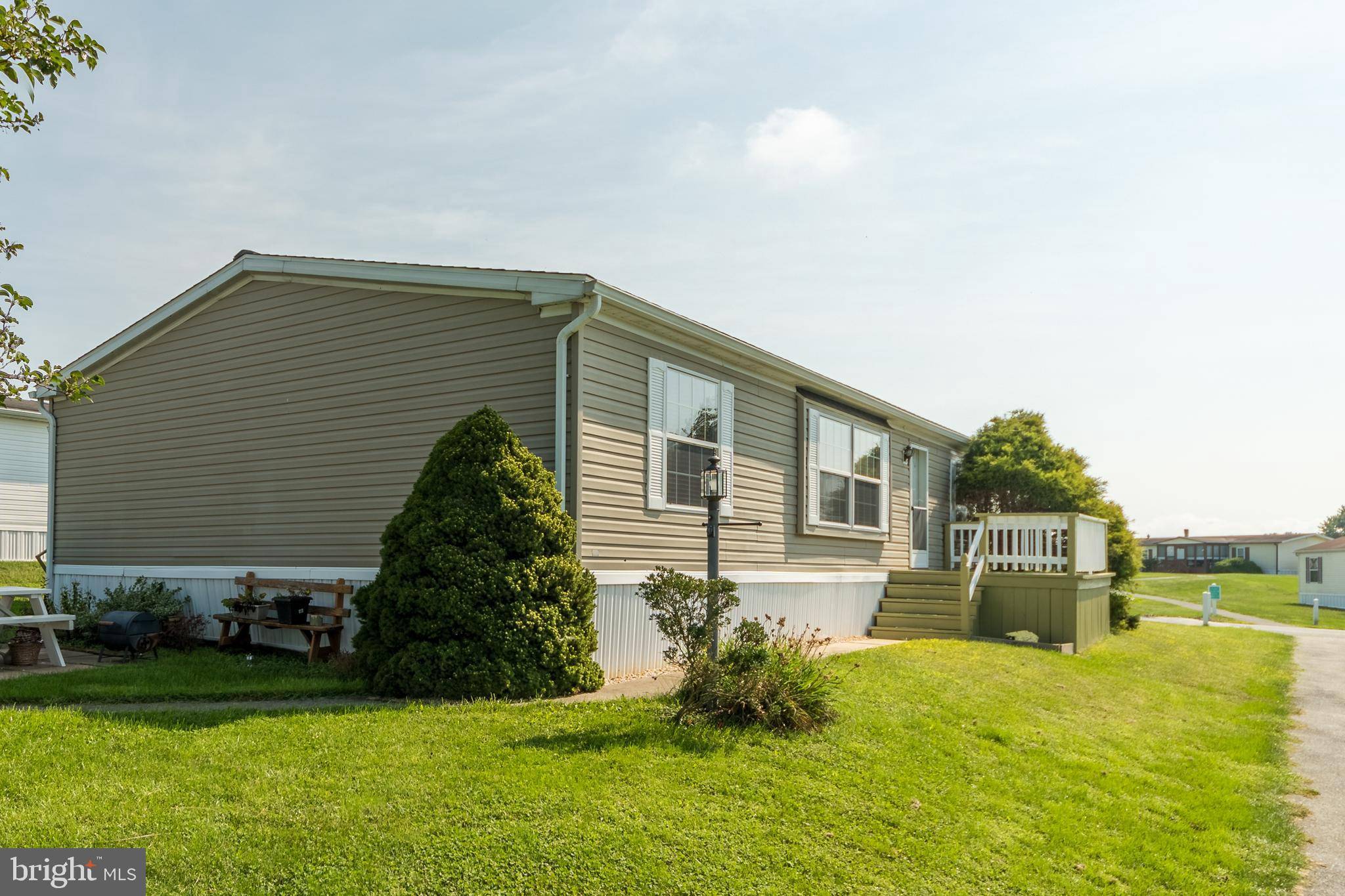 Lancaster, PA 17603,100 BENT PINE CT S