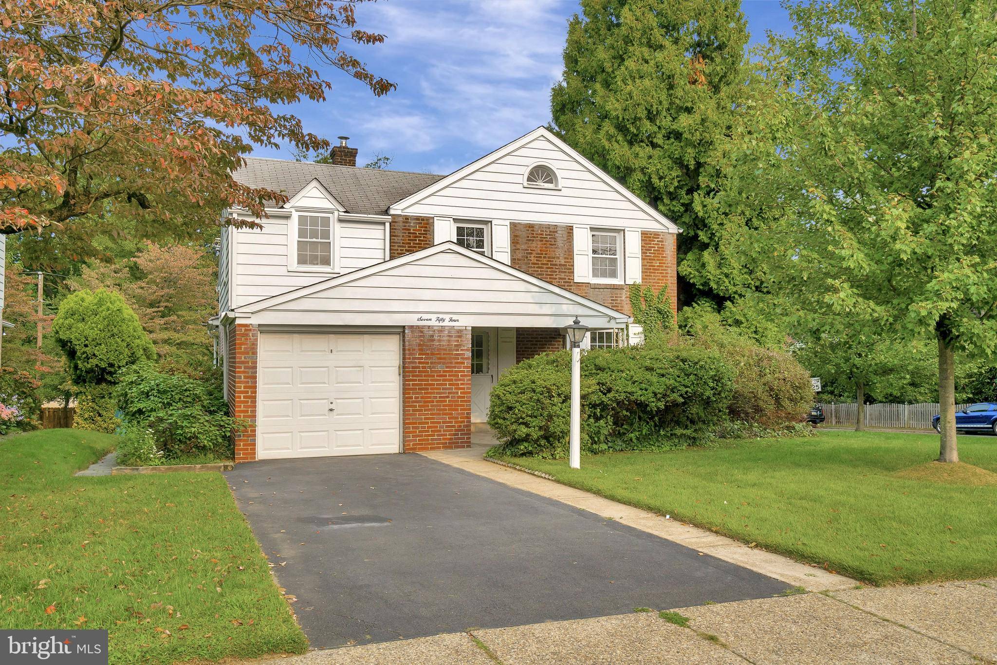 Rydal, PA 19046,754 N CEDAR ST