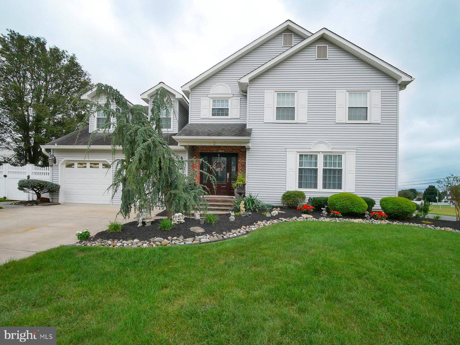 Sewell, NJ 08080,2 THORNFIELD CIR