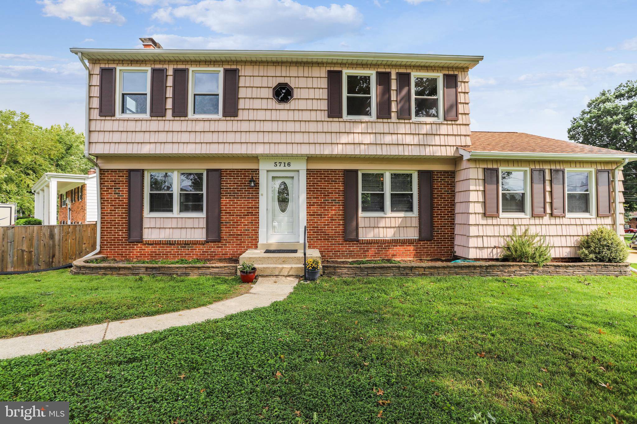 Alexandria, VA 22315,5716 MARBLE ARCH WAY