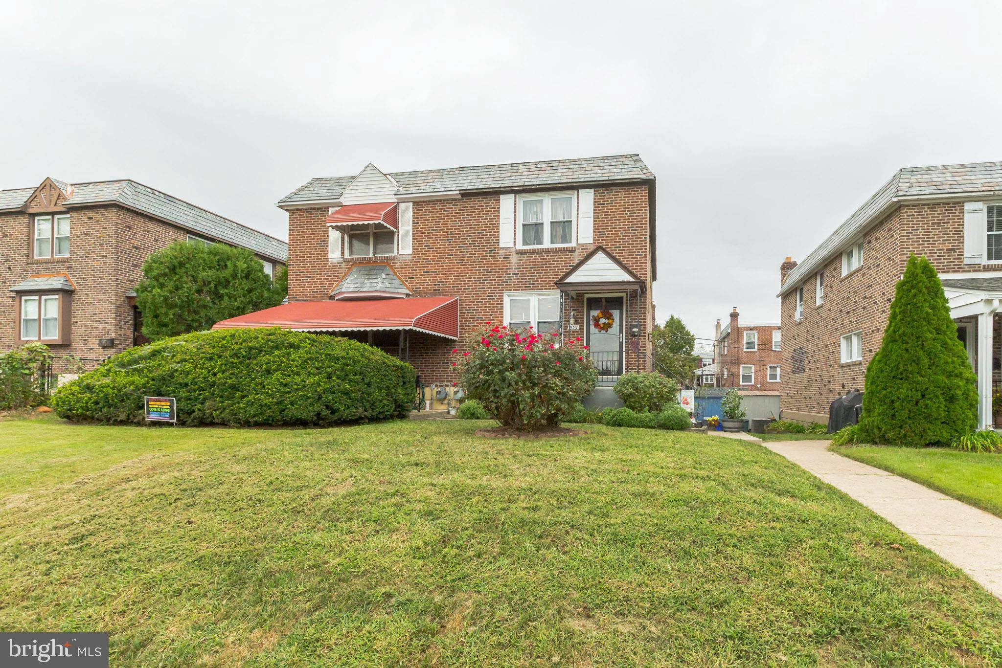 Drexel Hill, PA 19026,939 FARRISTON DR