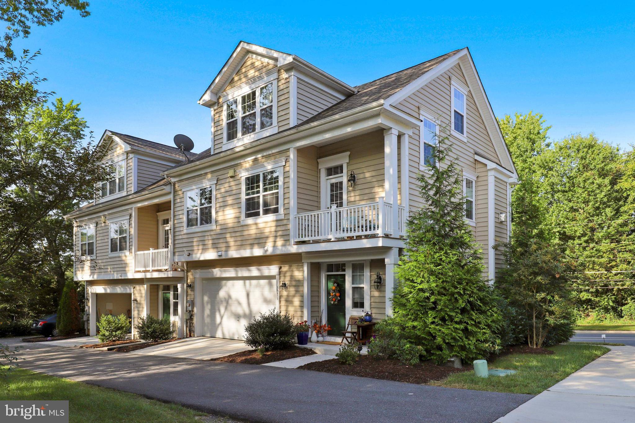 Alexandria, VA 22306,3571 HUNTLEY MANOR LN