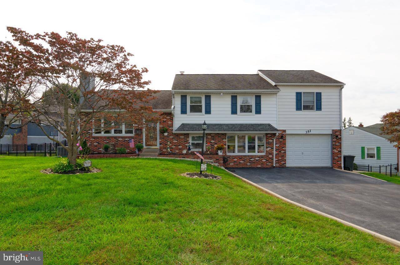 Broomall, PA 19008,351 REDHILL DR