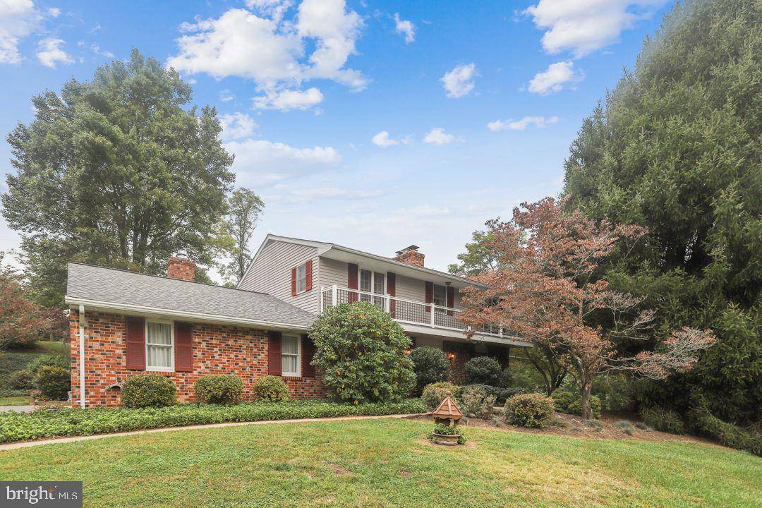 Phoenix, MD 21131,4007 LONGMOOR CIR