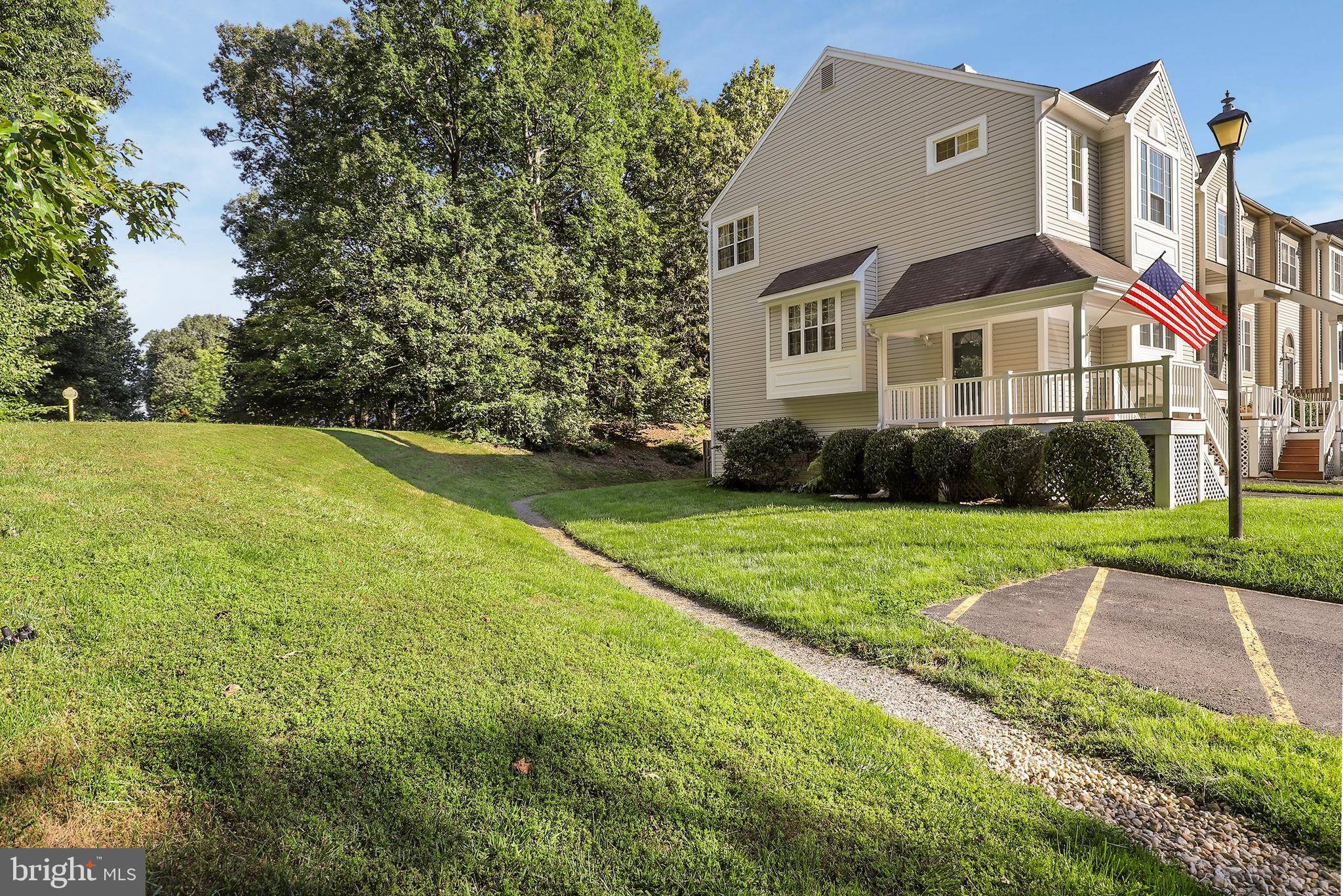 Lorton, VA 22079,8301 SOUTHERN OAKS CT