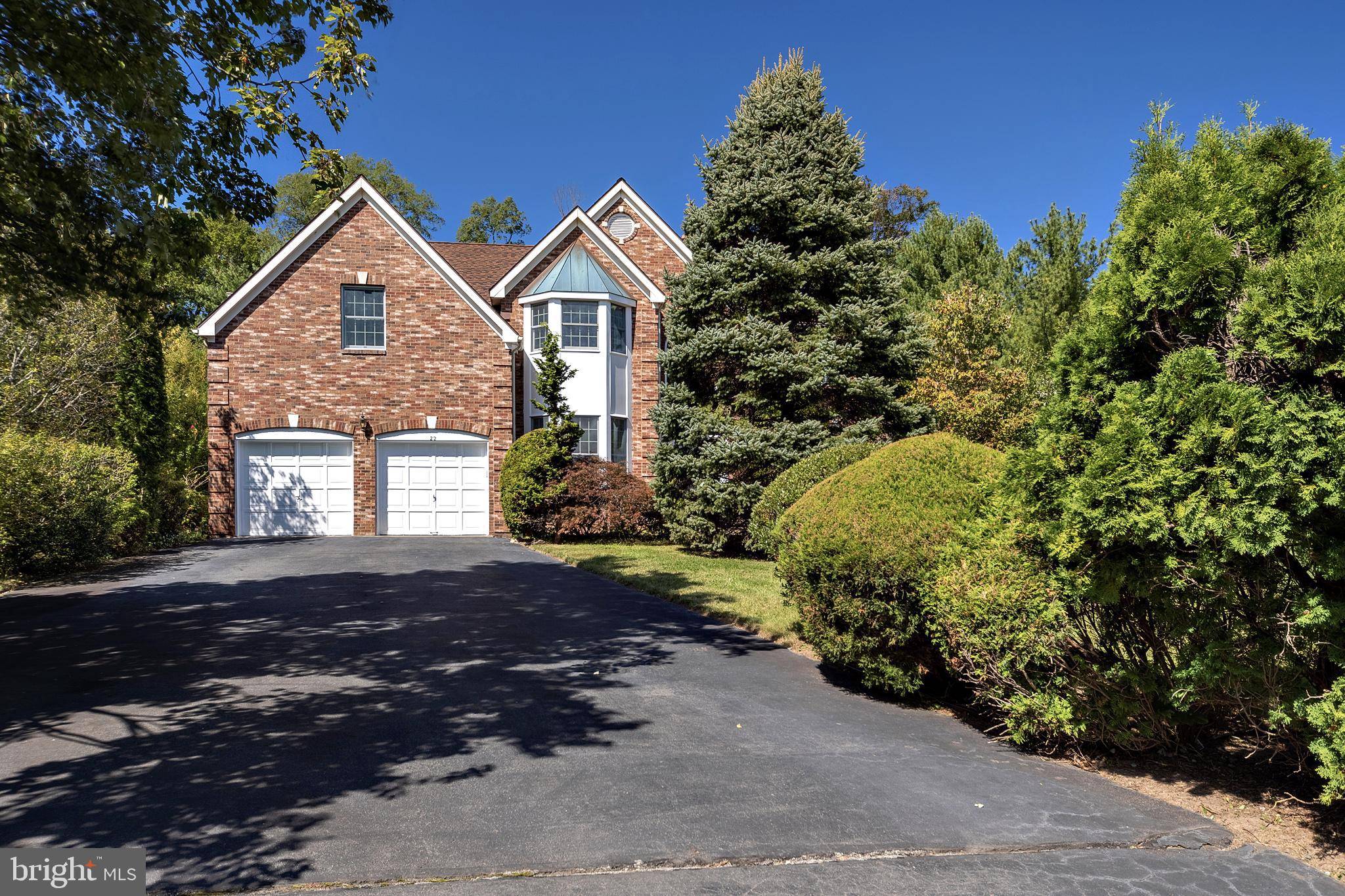 Princeton, NJ 08540,22 LEICESTER CT