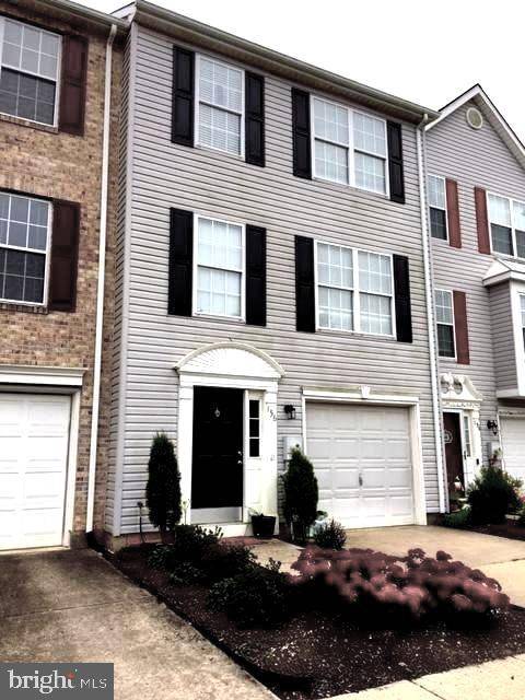 Newark, DE 19702,156 VERSAILLES CT