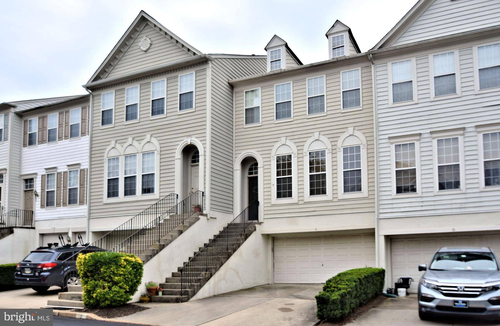 Lafayette Hill, PA 19444,9 CHERRY CT