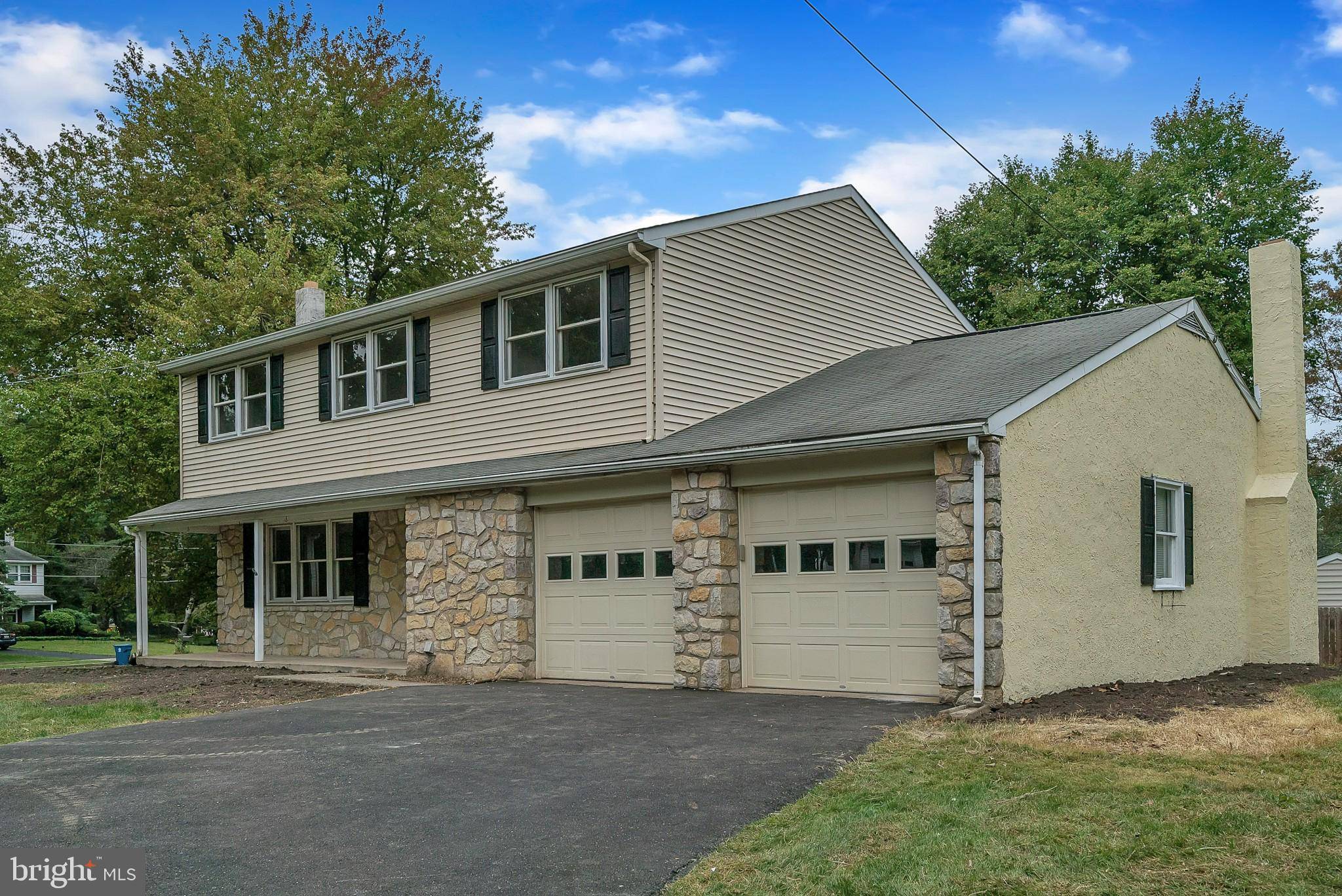 North Wales, PA 19454,1430 SANDYS LN