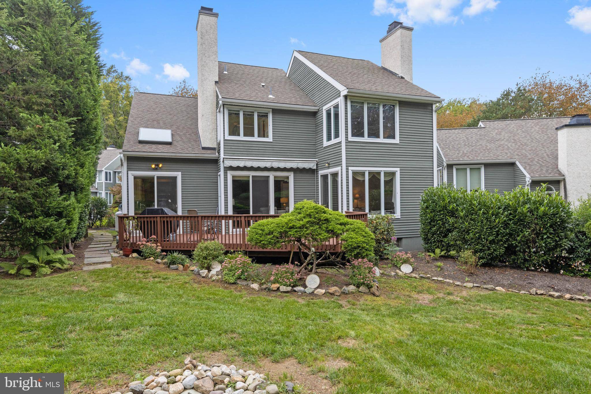 Newtown Square, PA 19073,20 HORSESHOE LN