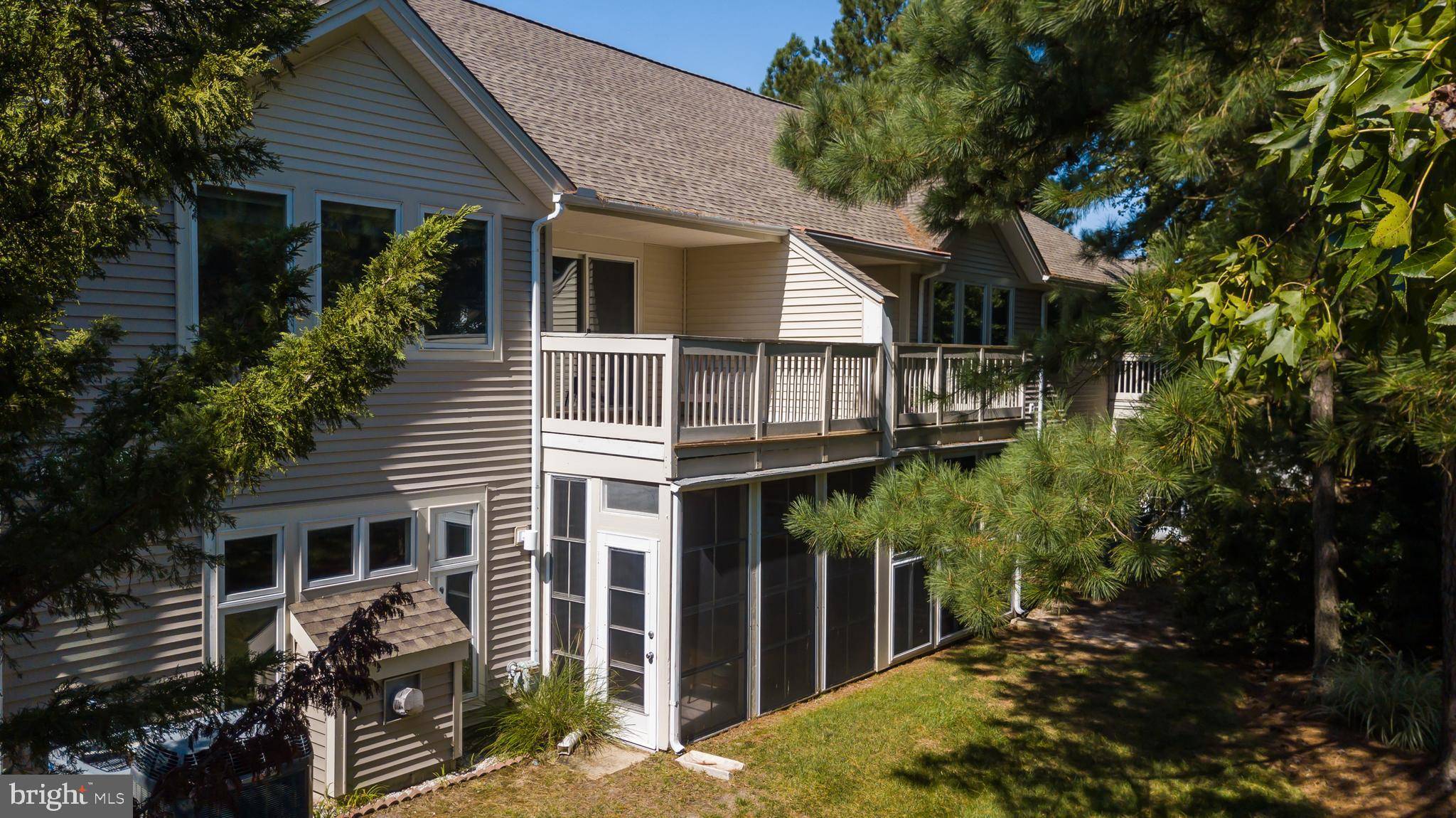 Bethany Beach, DE 19930,33460 LAKESHORE PL #53038