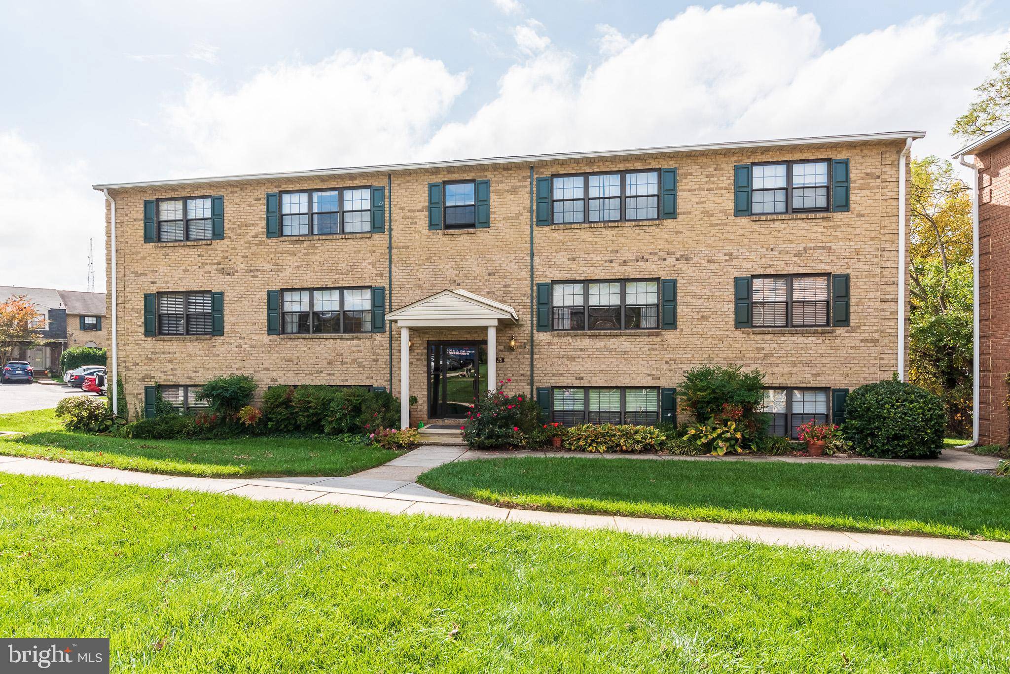 Towson, MD 21204,28 ALANBROOKE CT #28A