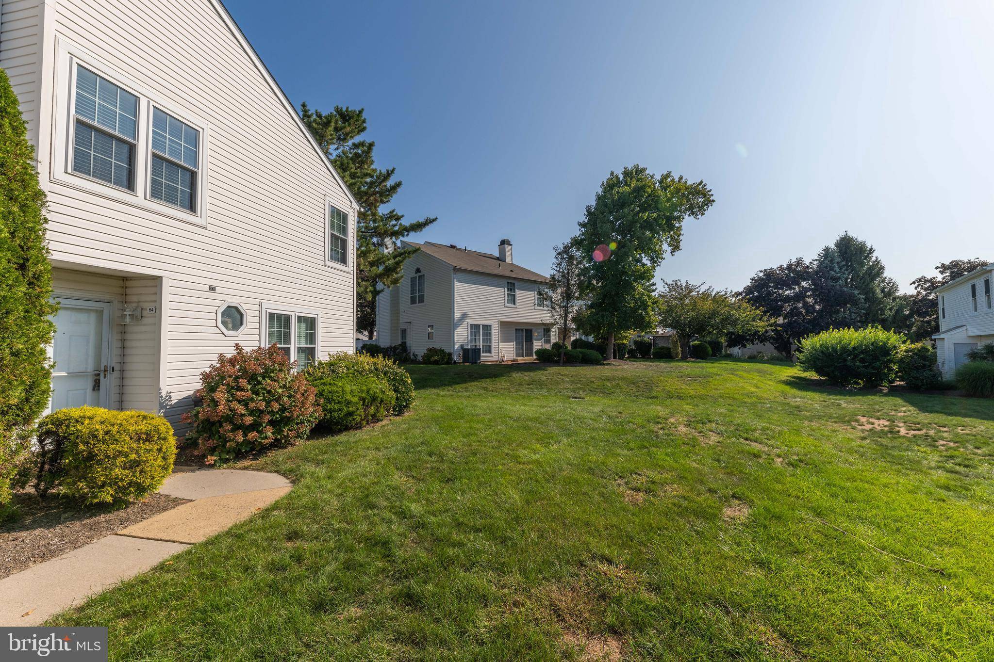 Southampton, PA 18966,64 PORTSMOUTH CT #2237I