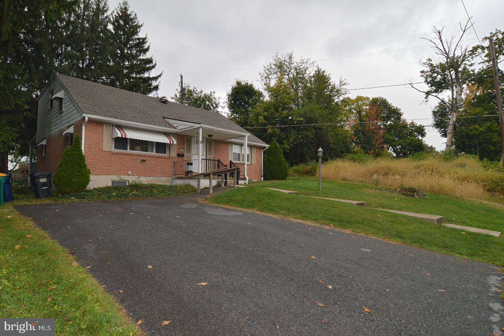 Reading, PA 19609,104 LOGAN AVE