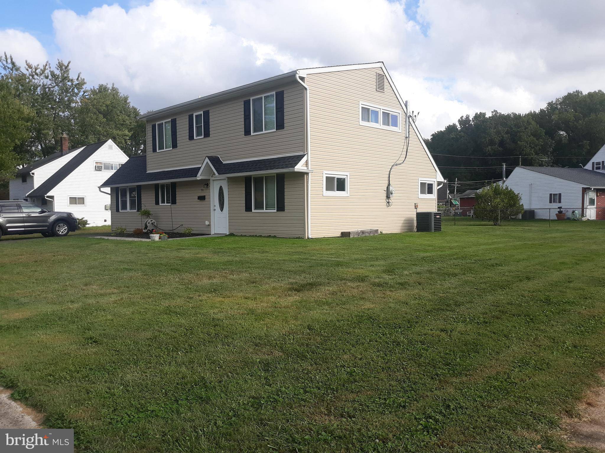 Levittown, PA 19055,50 RED CEDAR DR