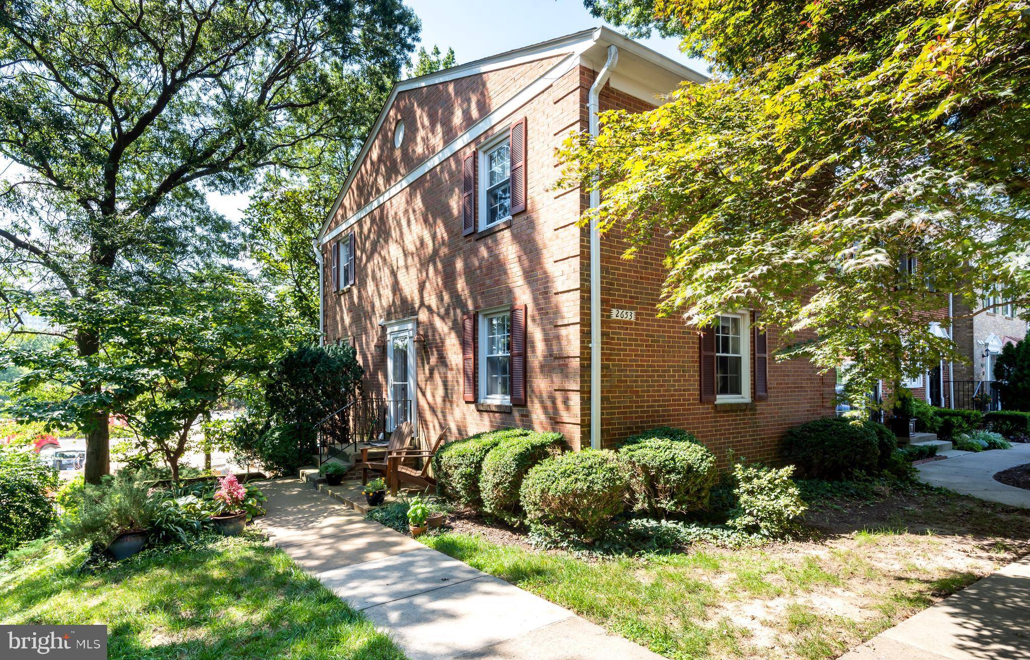 Alexandria, VA 22311,2653 CENTENNIAL CT