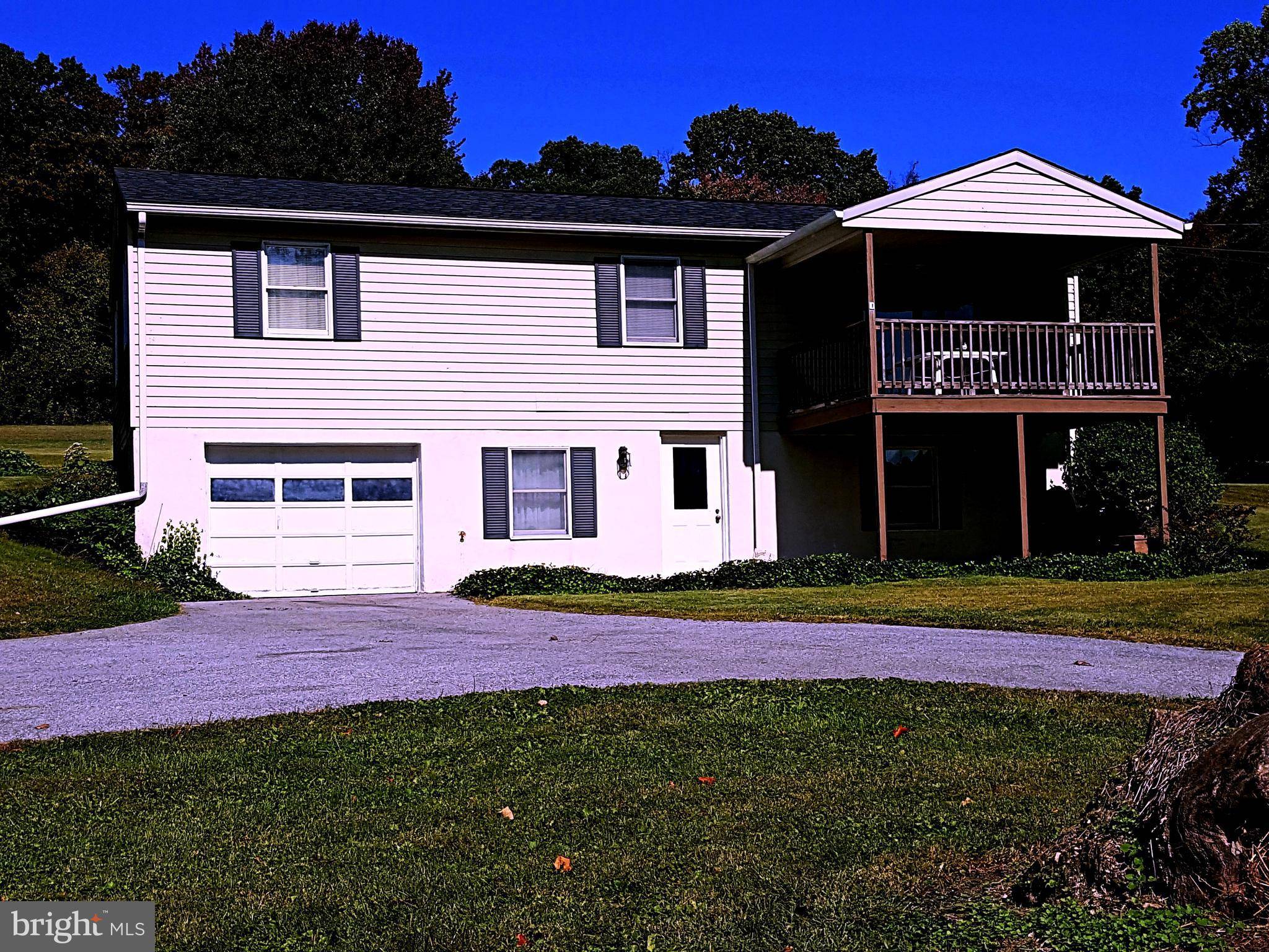 Honey Brook, PA 19344,3221 COMPASS RD