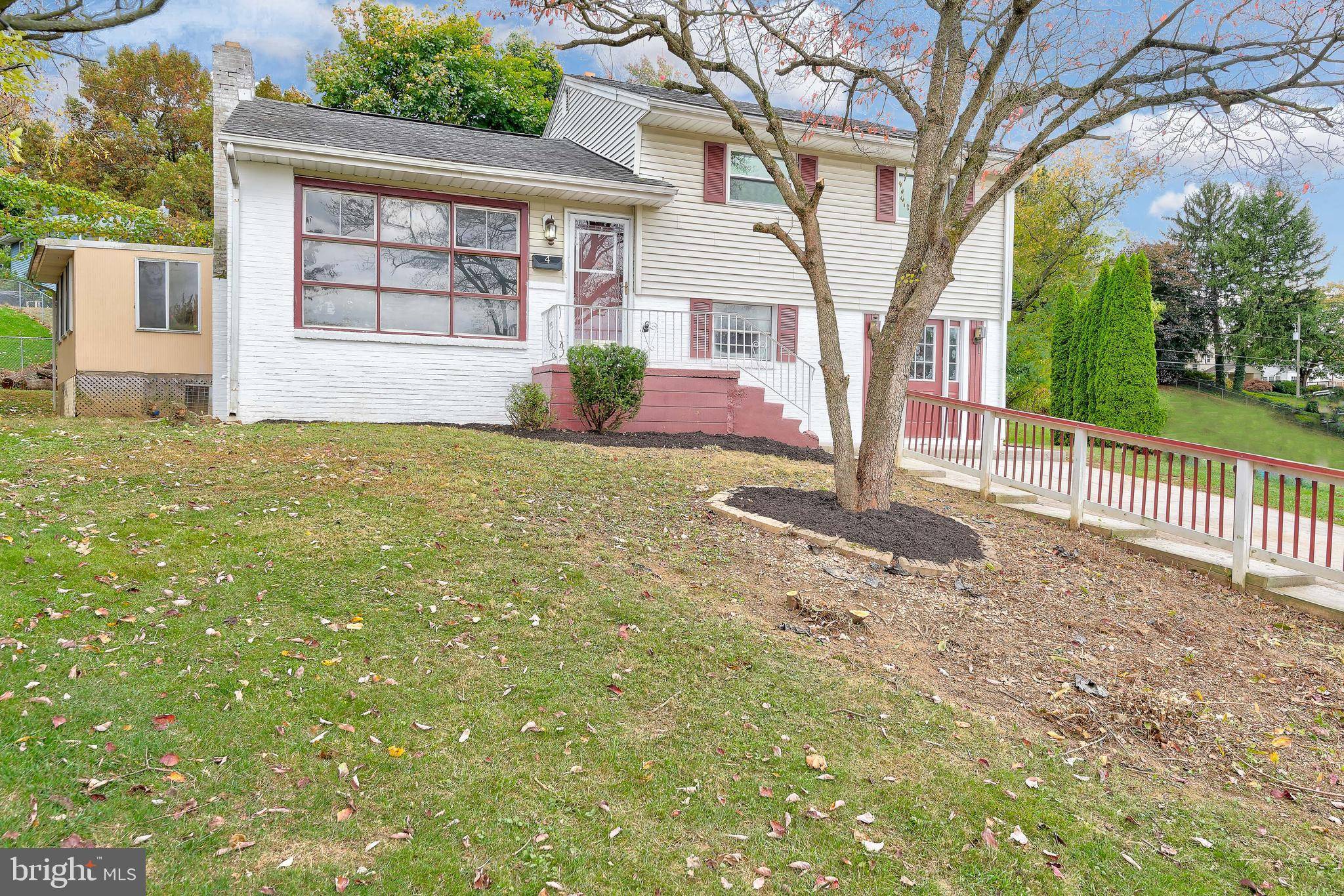 New Cumberland, PA 17070,4 CRESCENT CT