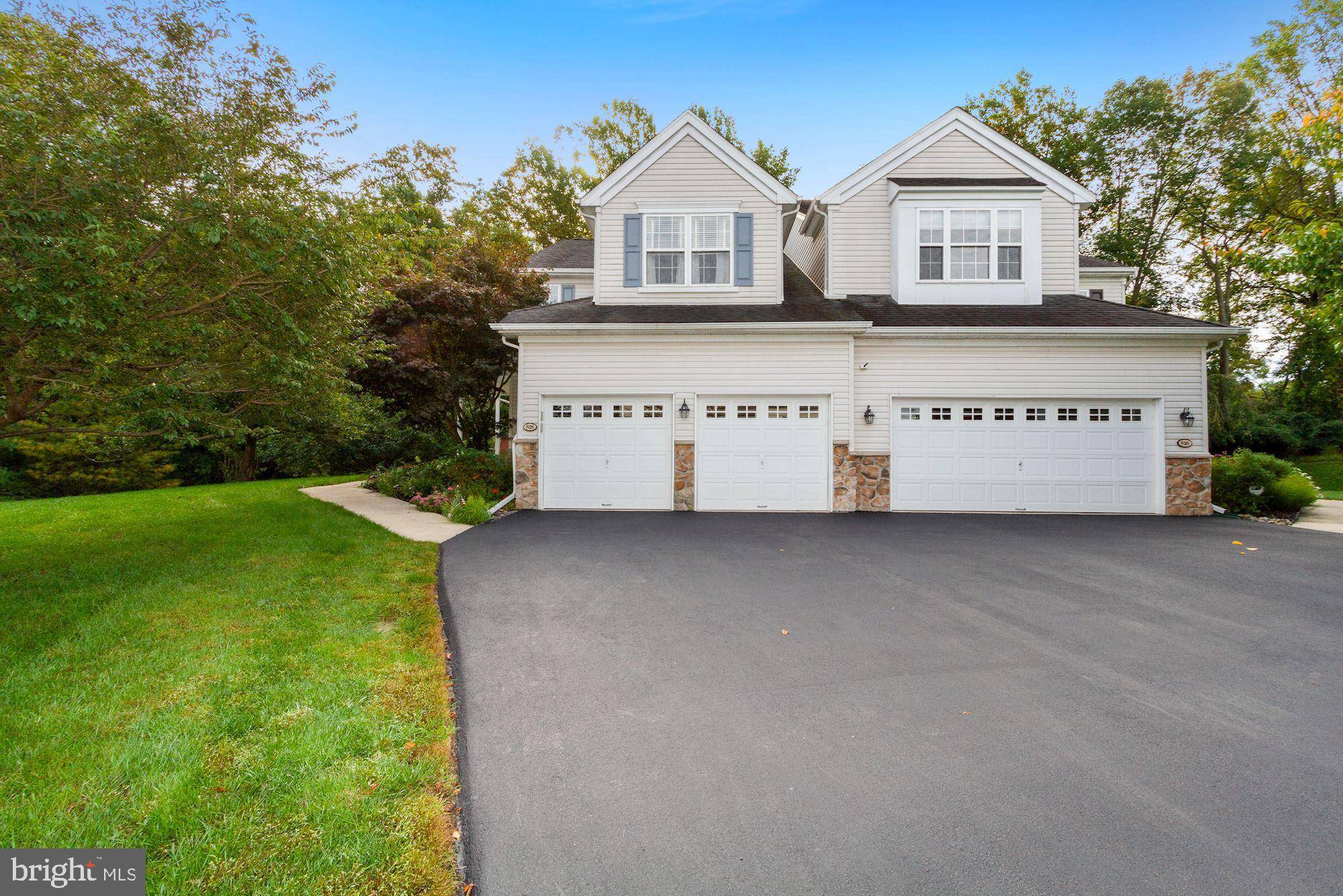 West Chester, PA 19382,818 BRAEBURN CT