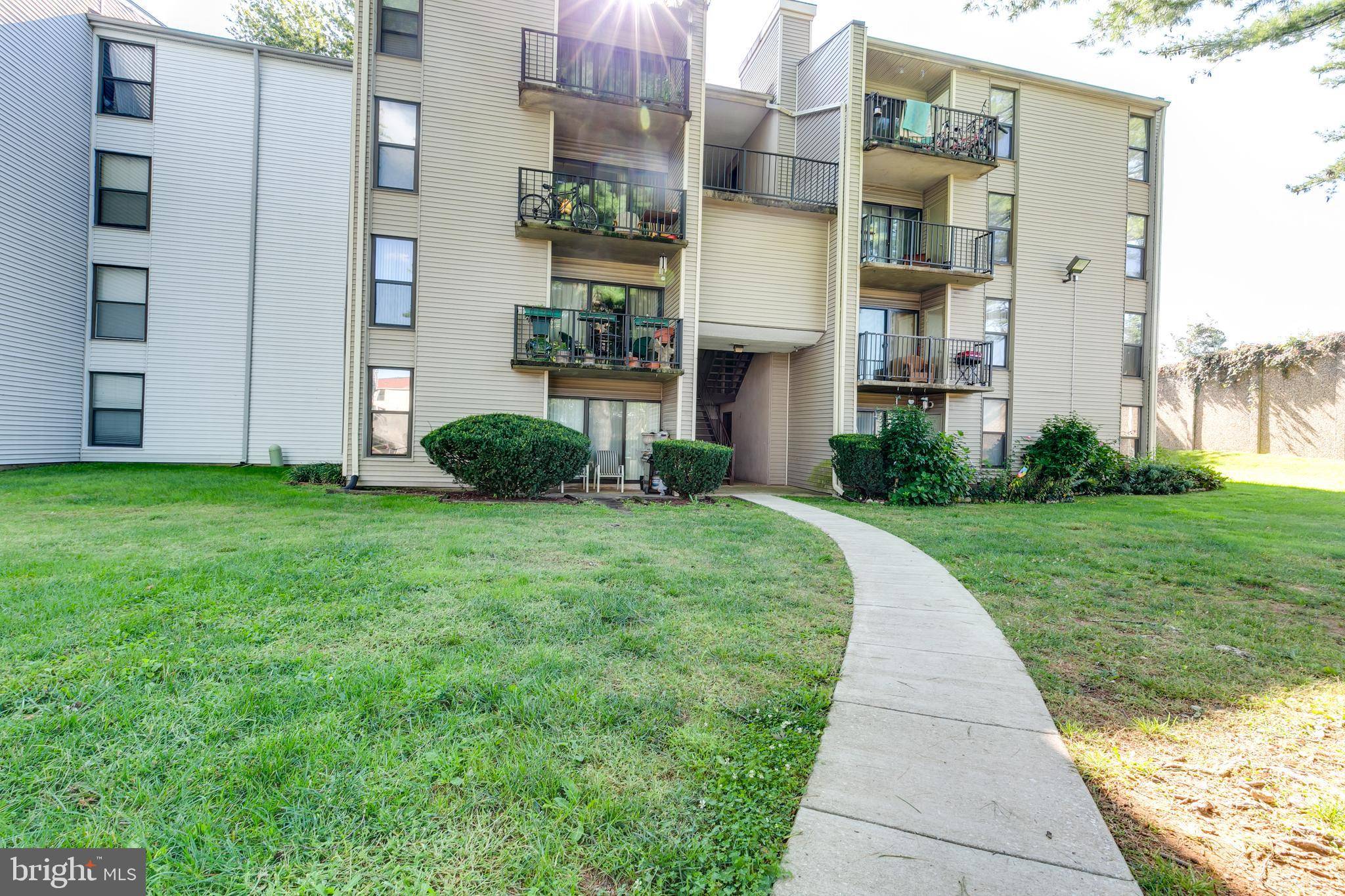 Gaithersburg, MD 20877,130 DUVALL LN #188-T-4