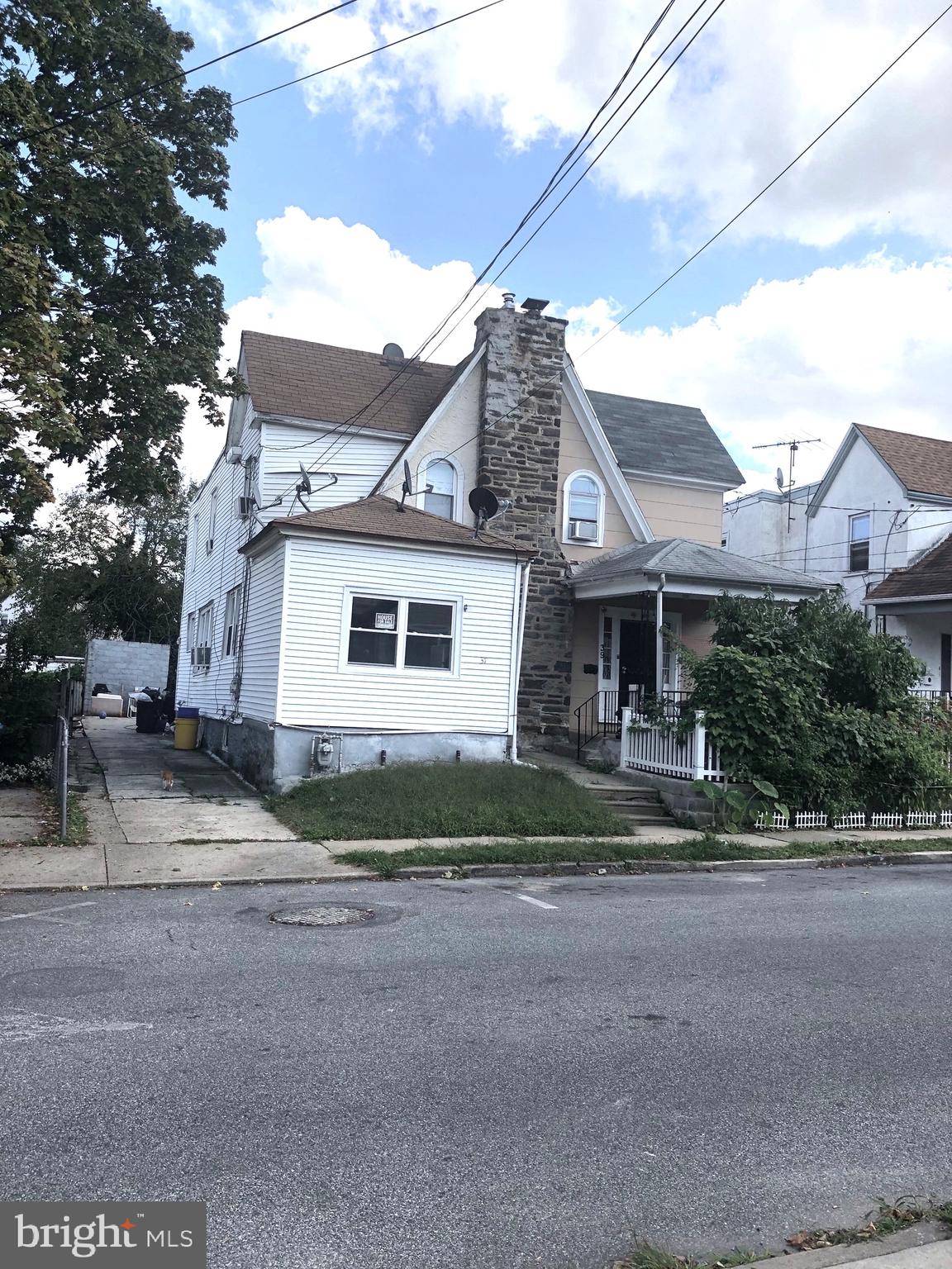 Upper Darby, PA 19082,37 ELM AVE