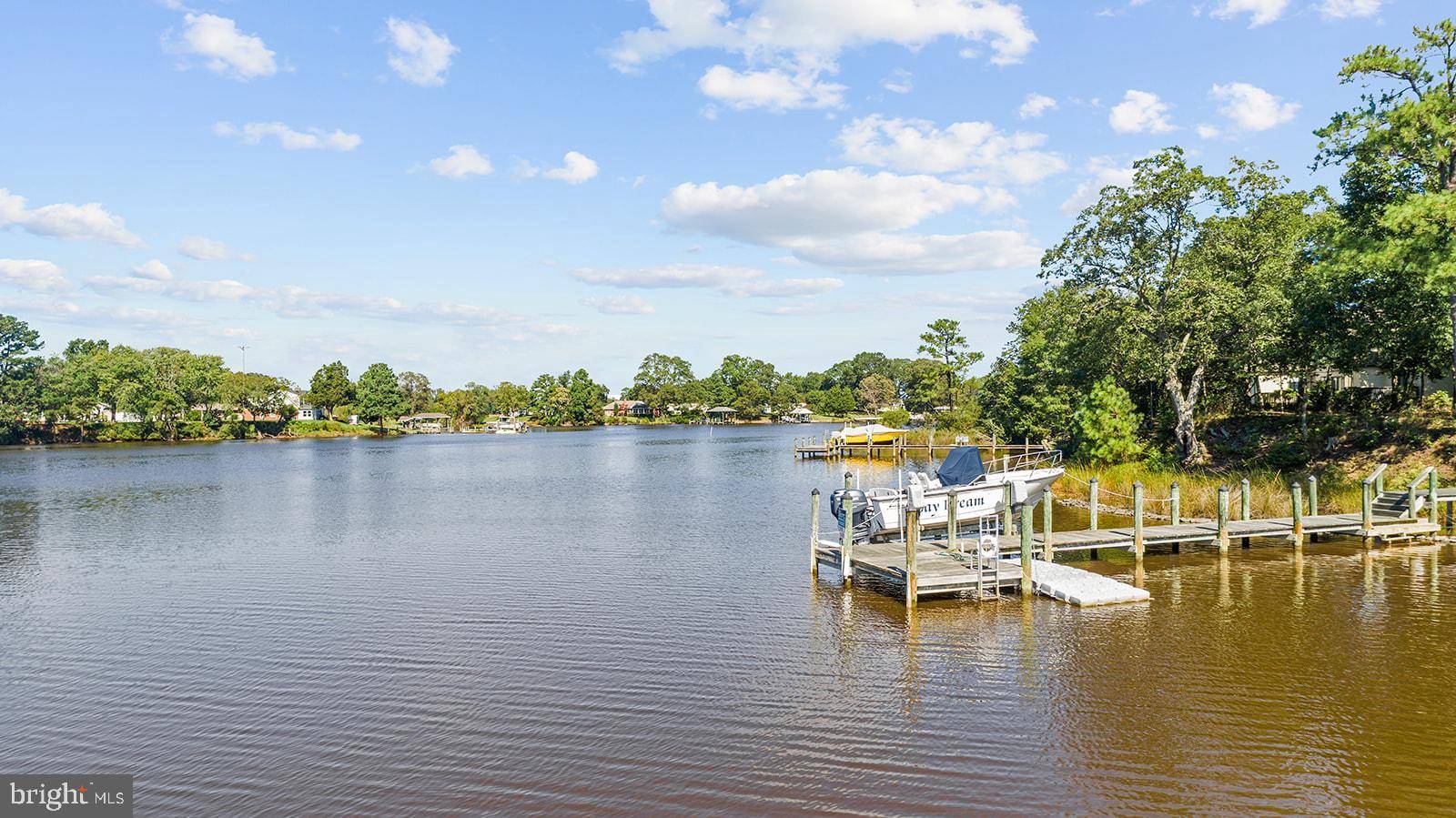 Reedville, VA 22539,765 OYSTER POINT DR