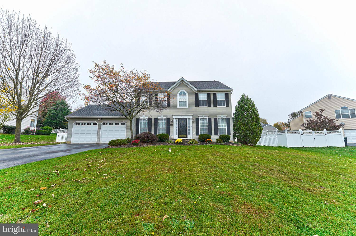 Phoenixville, PA 19460,5002 SWAN DR