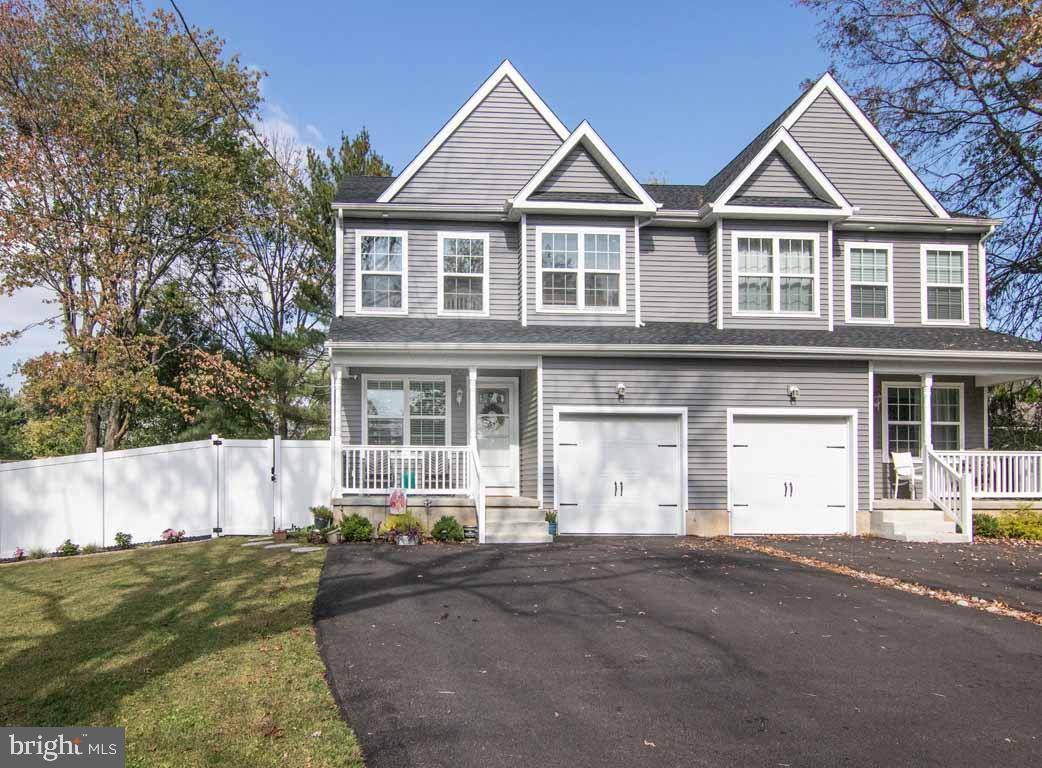 Horsham, PA 19044,324 A OLIVE AVE