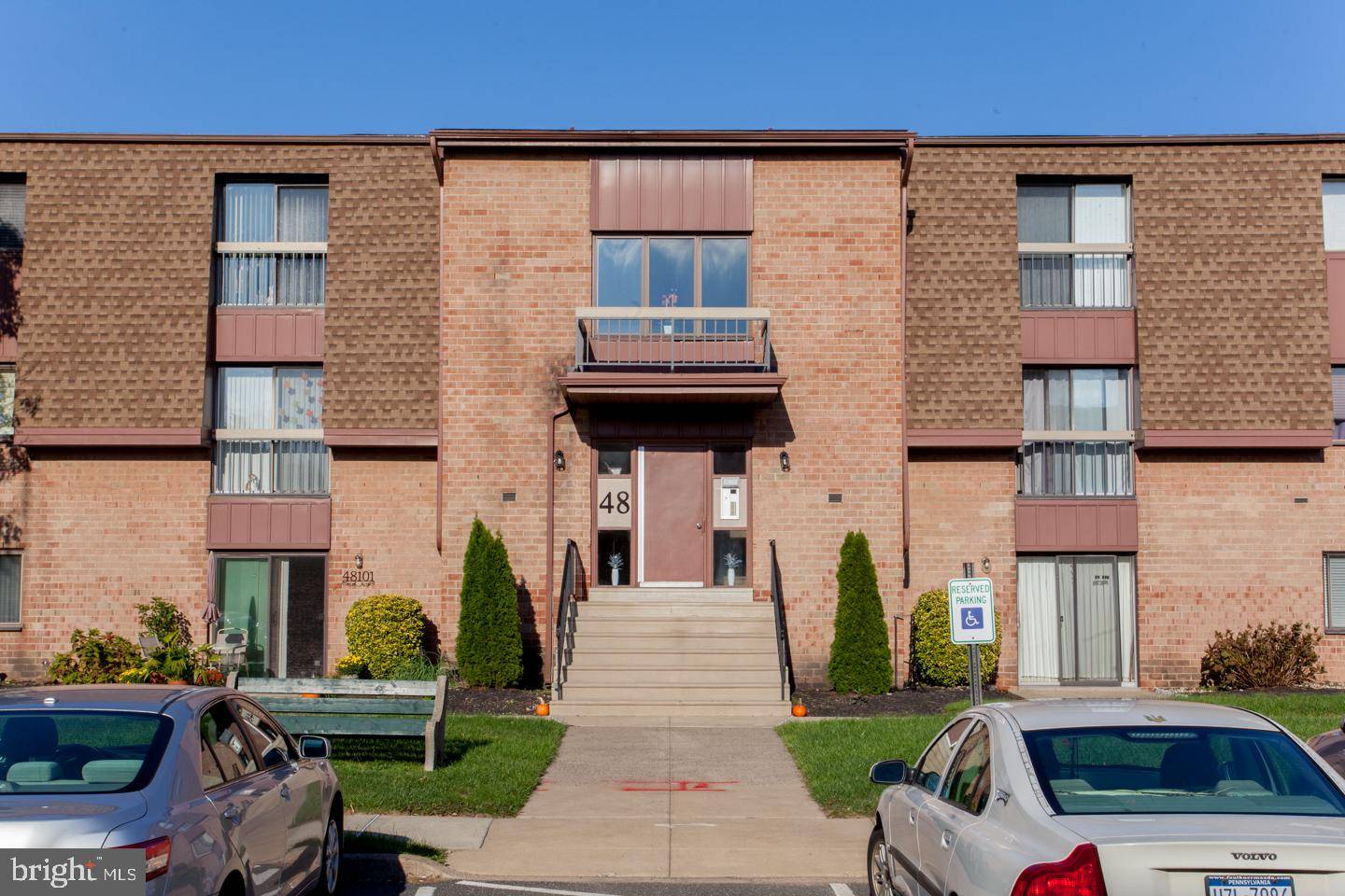 Philadelphia, PA 19114,48304 DELAIRE LANDING RD #304