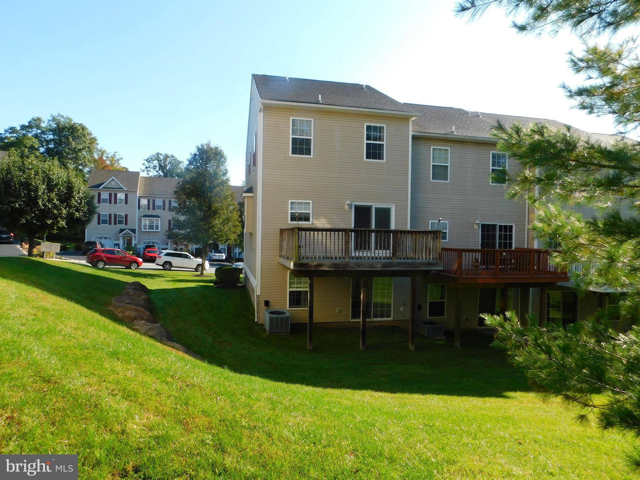 Aston, PA 19014,43 HOAG LN