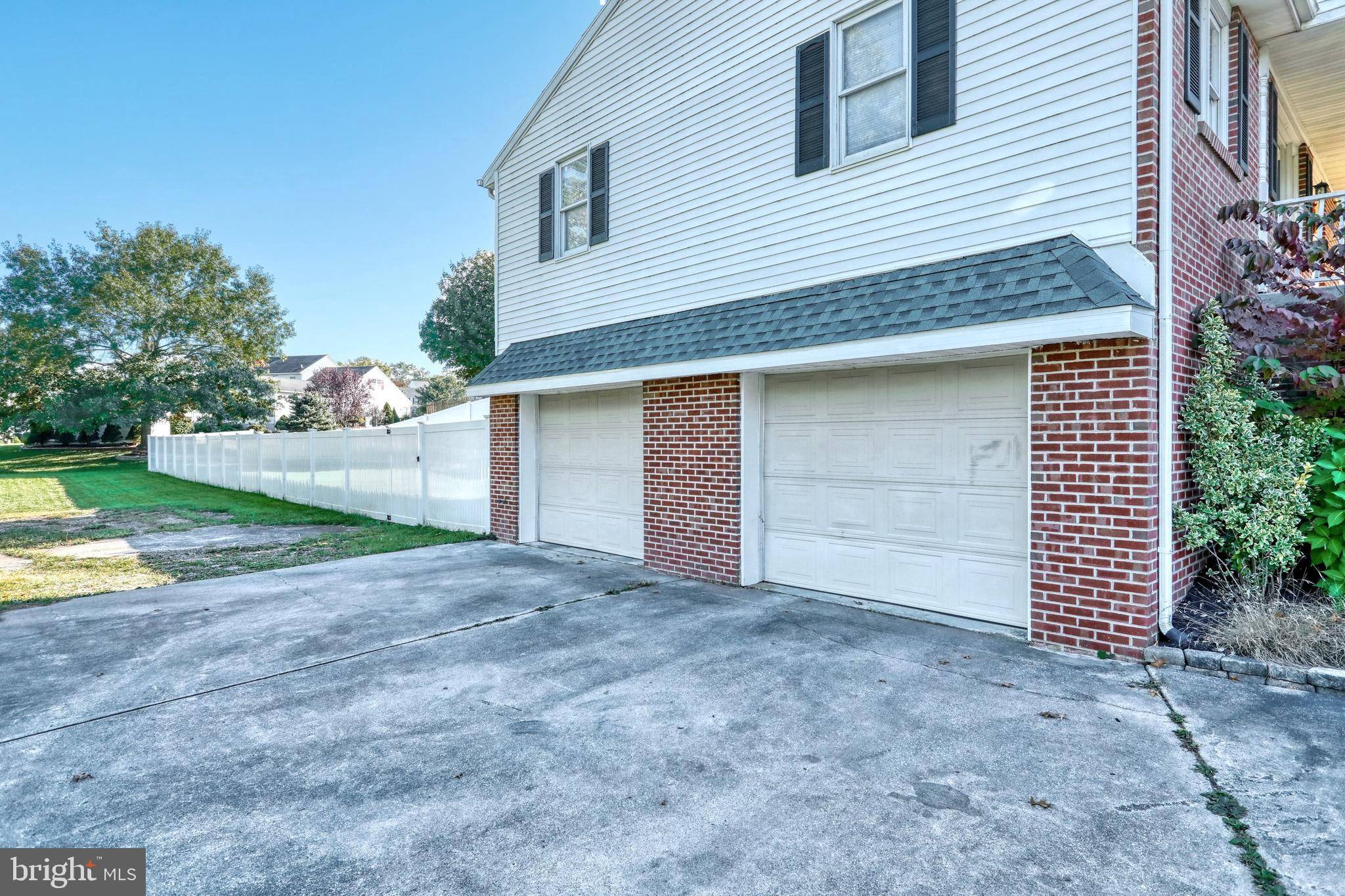 York, PA 17408,2660 SUNSET LN