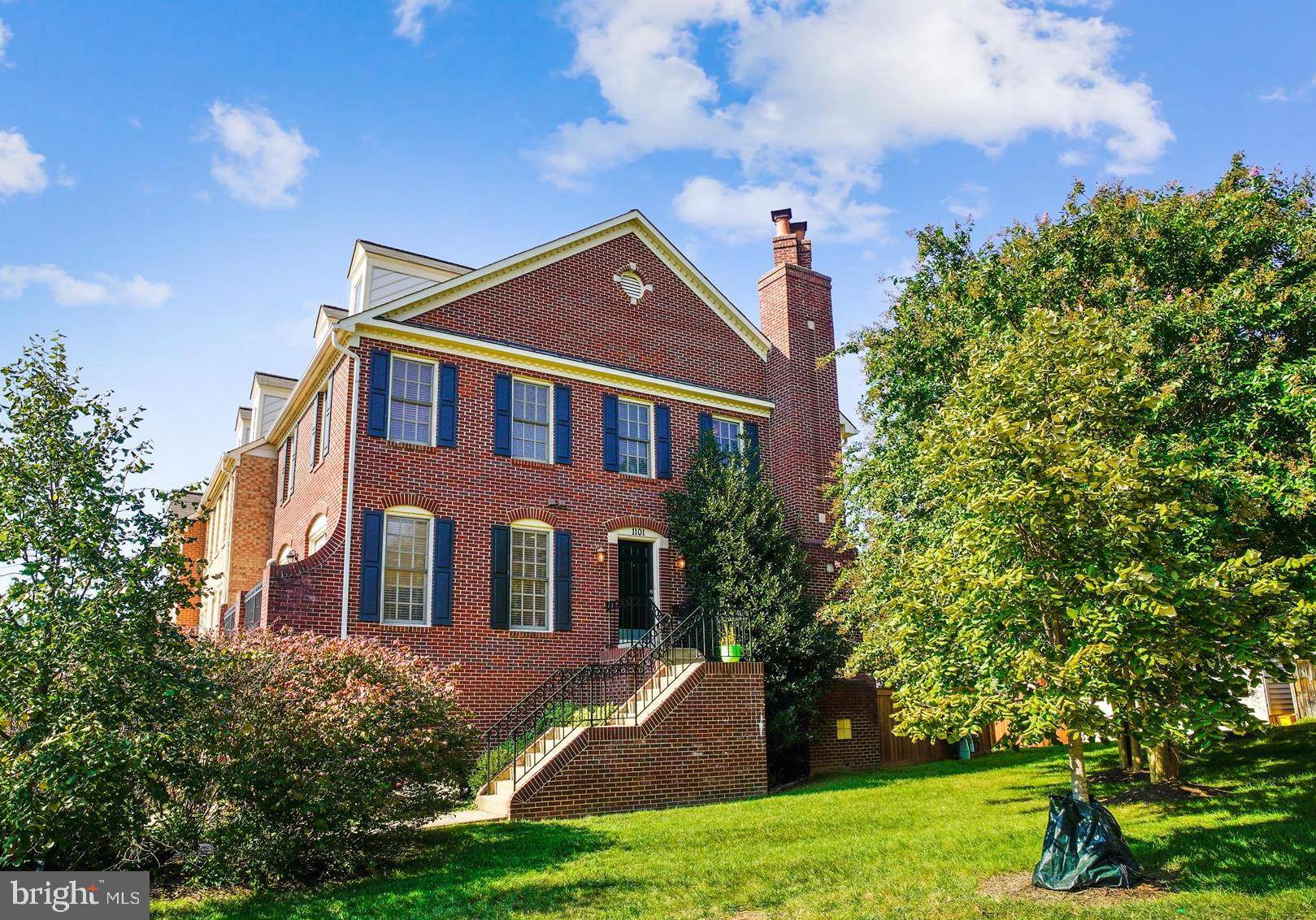 Alexandria, VA 22314,1101 QUAKER HILL CT