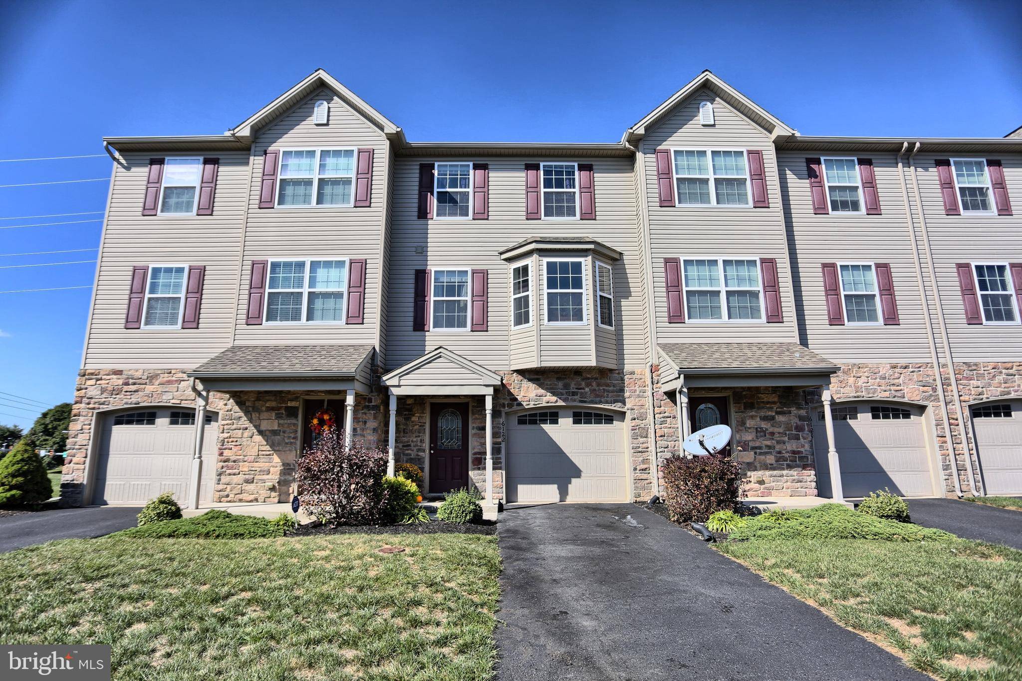 Harrisburg, PA 17111,6122 TERRY DAVIS CT