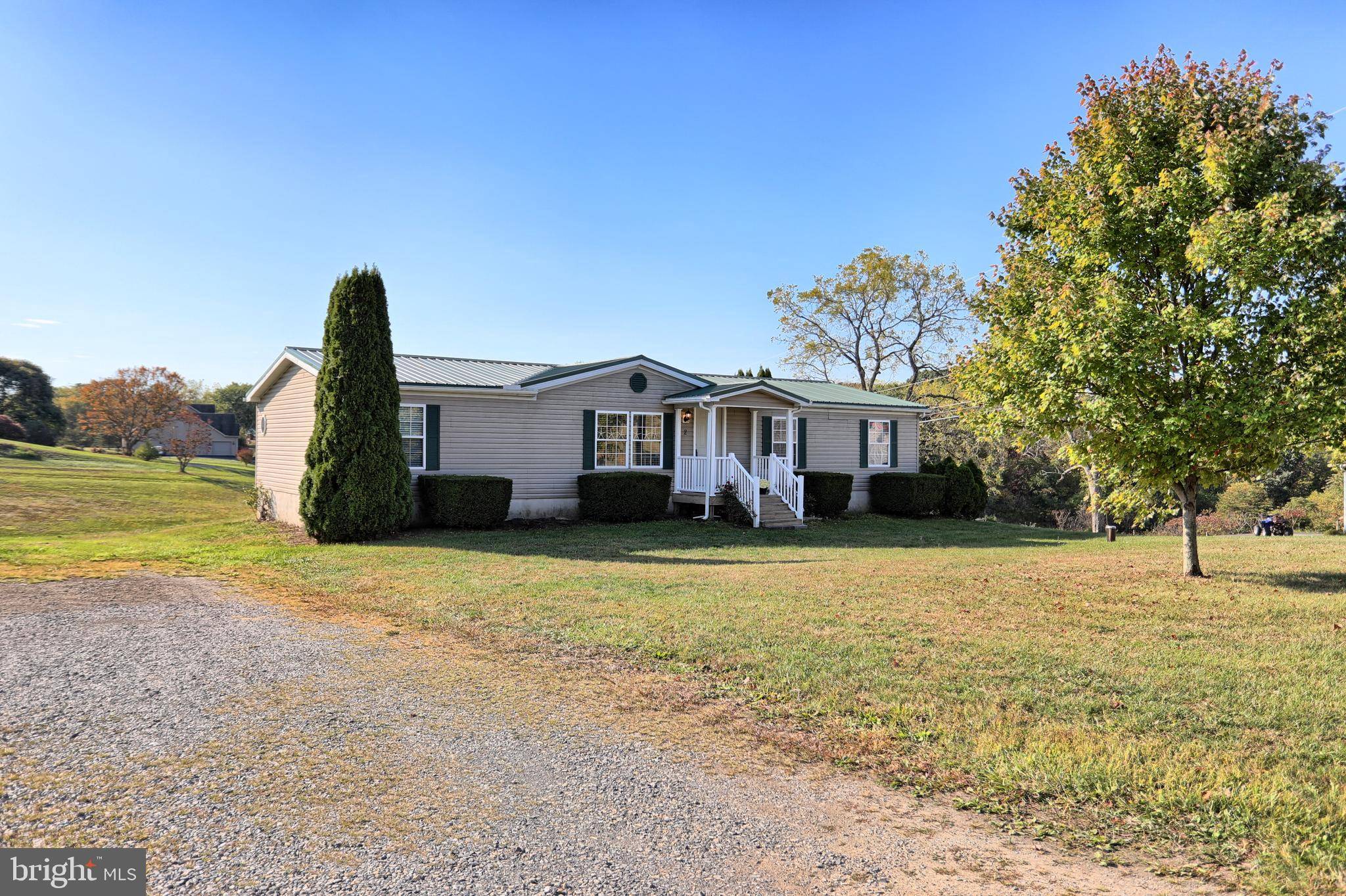 Liverpool, PA 17045,2 FARMHOUSE LN