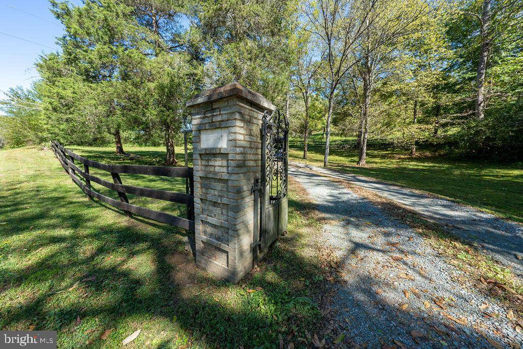 Charlottesville, VA 22902,4319 SCOTTSVILLE RD