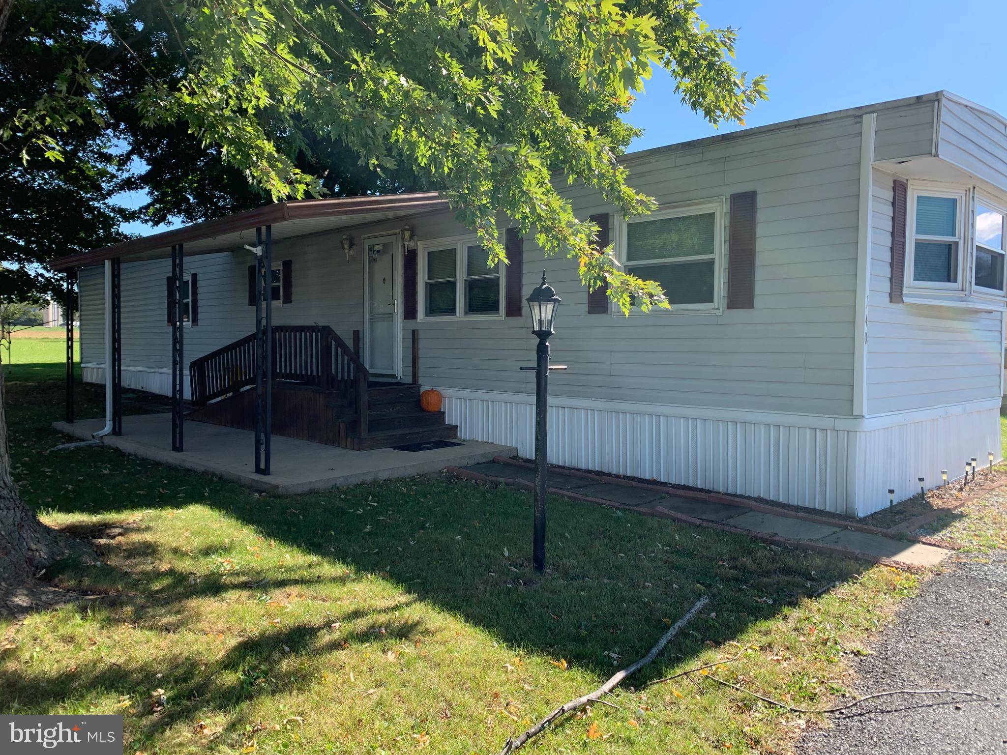 New Holland, PA 17557,140 AMBER CIR