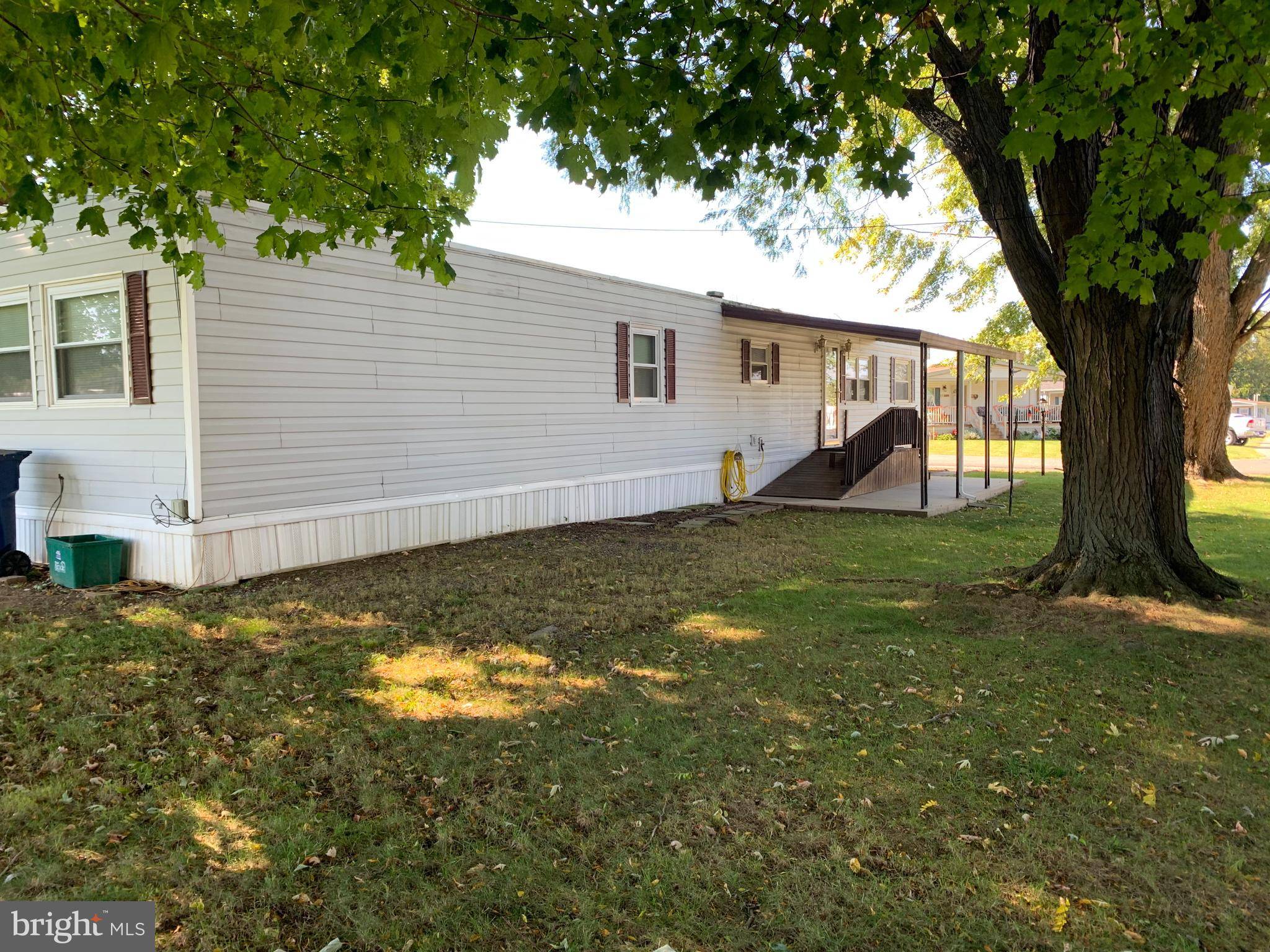 New Holland, PA 17557,140 AMBER CIR