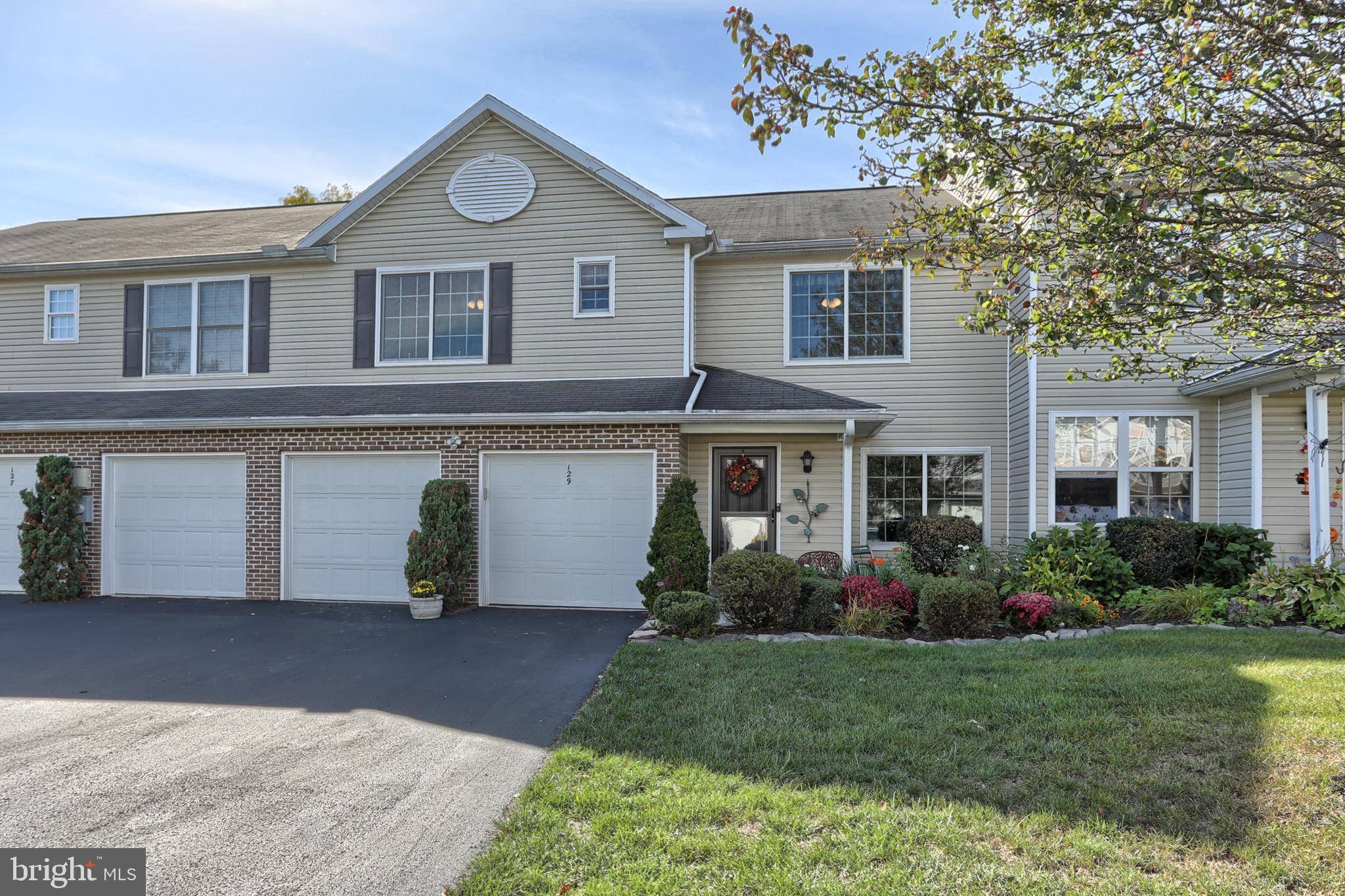 Hummelstown, PA 17036,129 PEREGRINE LN