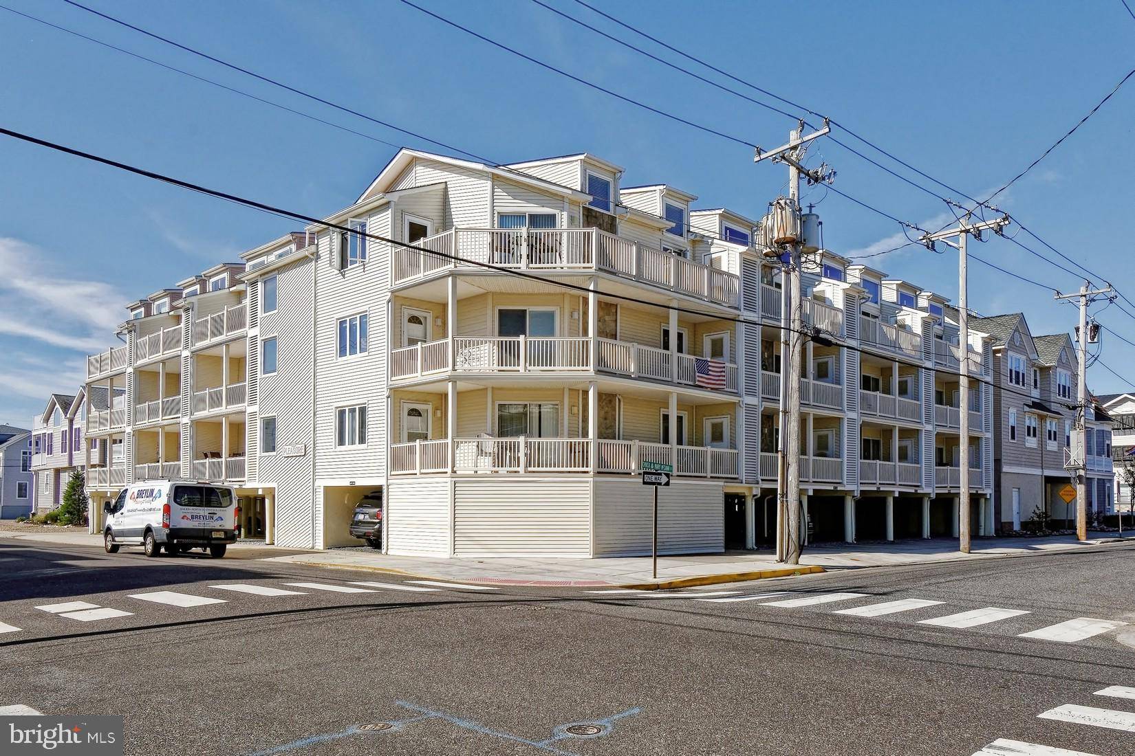 Sea Isle City, NJ 08243,24 44TH ST #203