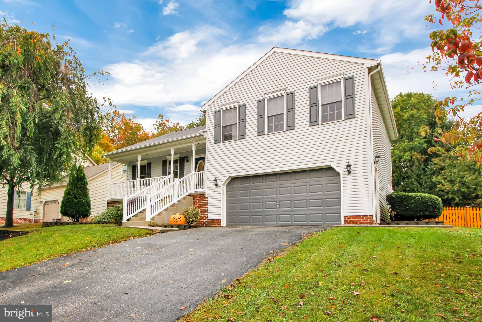 Hanover, PA 17331,9 IVY CIR